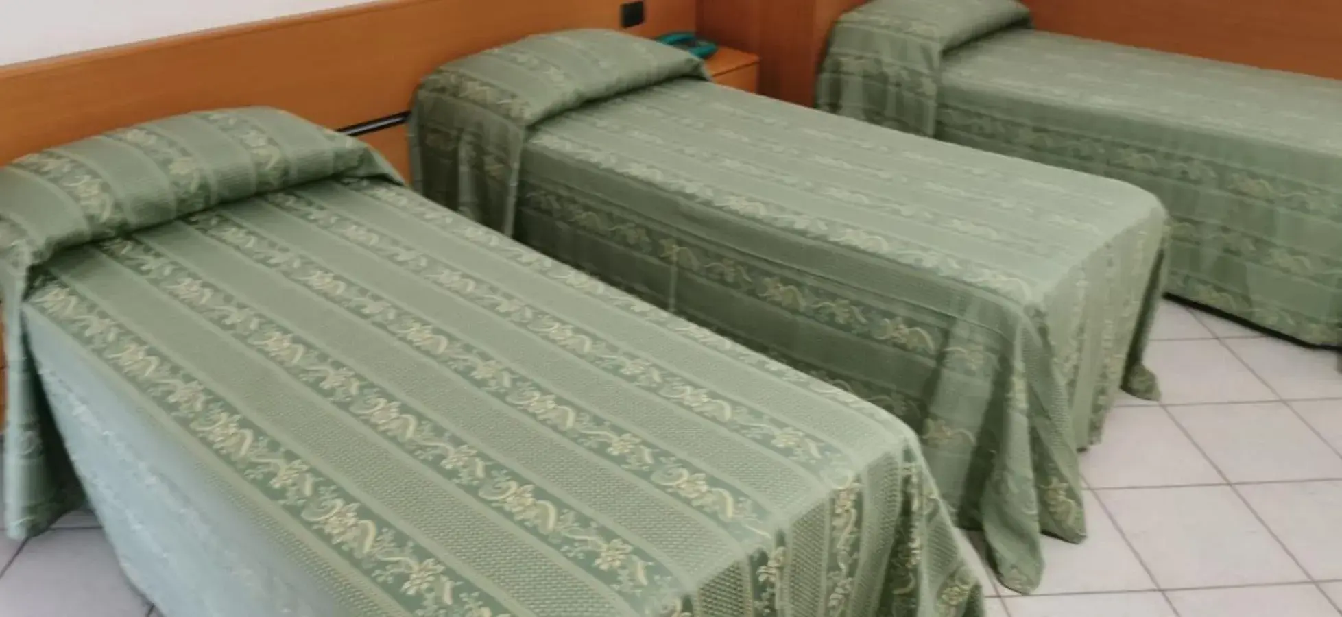 Triple Room - Disability Access in Hotel San Francesco Triple Room - Disability Access in Hotel San Francesco