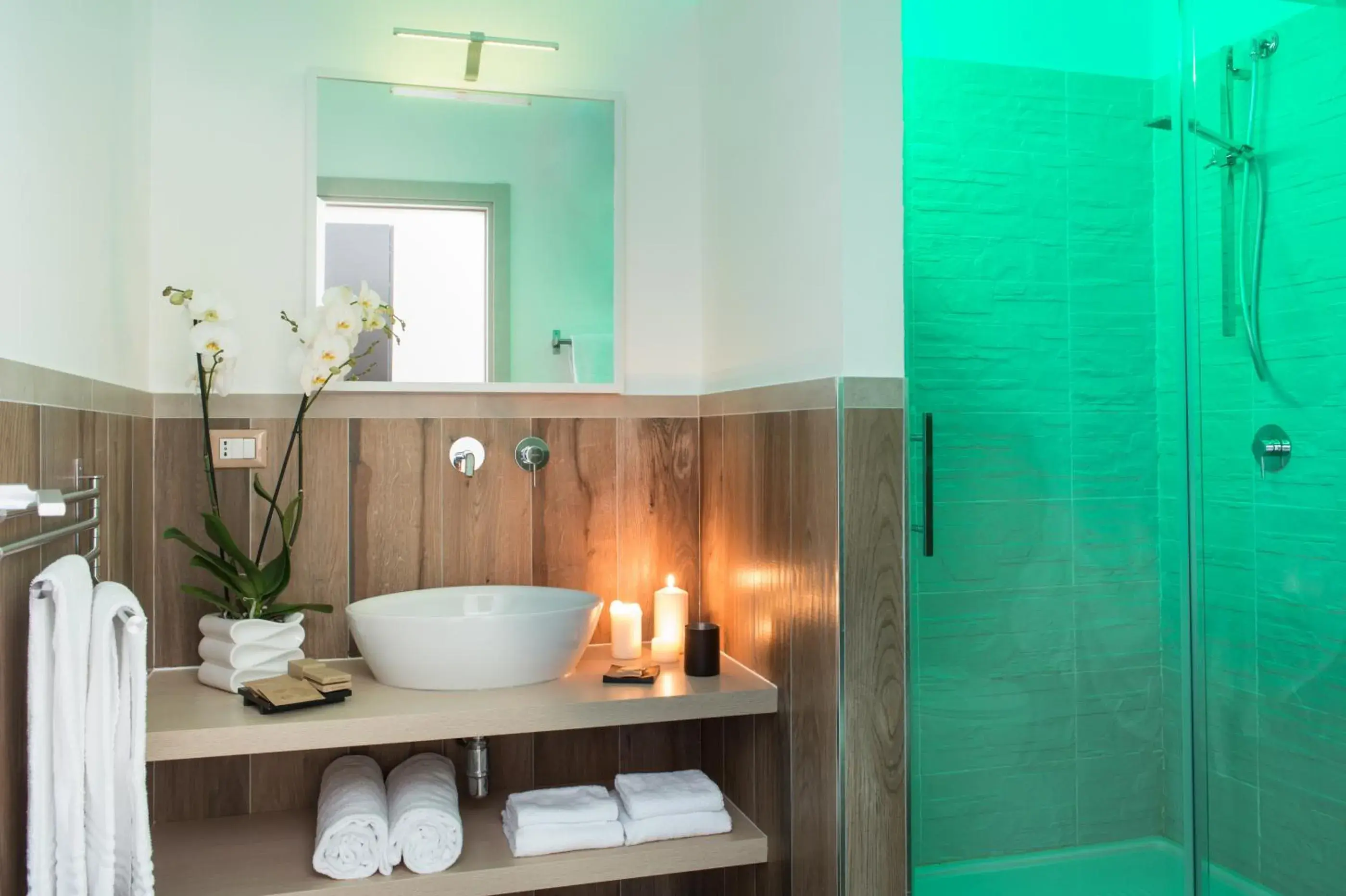 Superior Double Room in La Maison des Tout le Monde Superior Double Room in La Maison des Tout le Monde