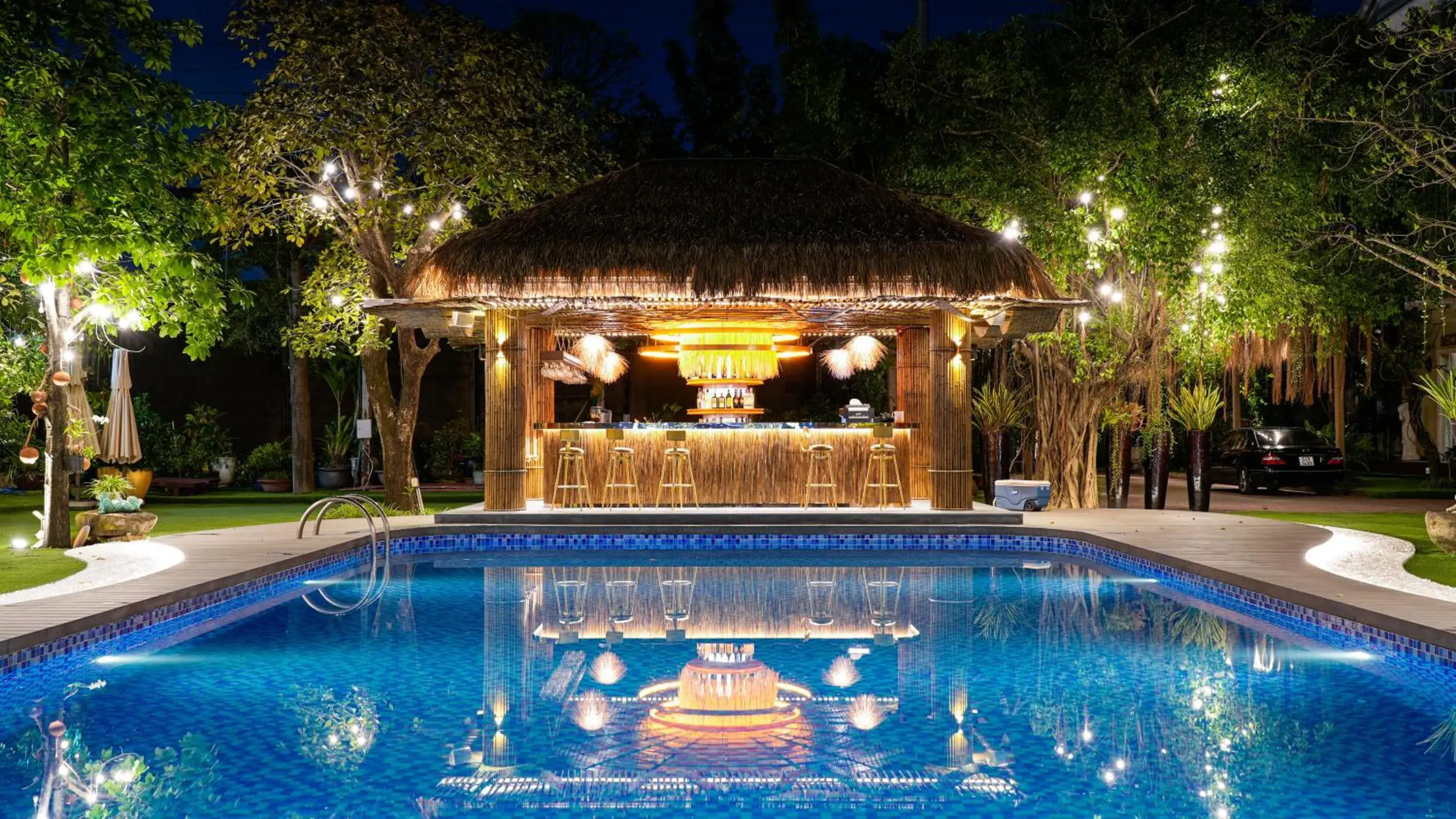 Hidden Mansions Saigon Resort Hidden Mansions Saigon Resort