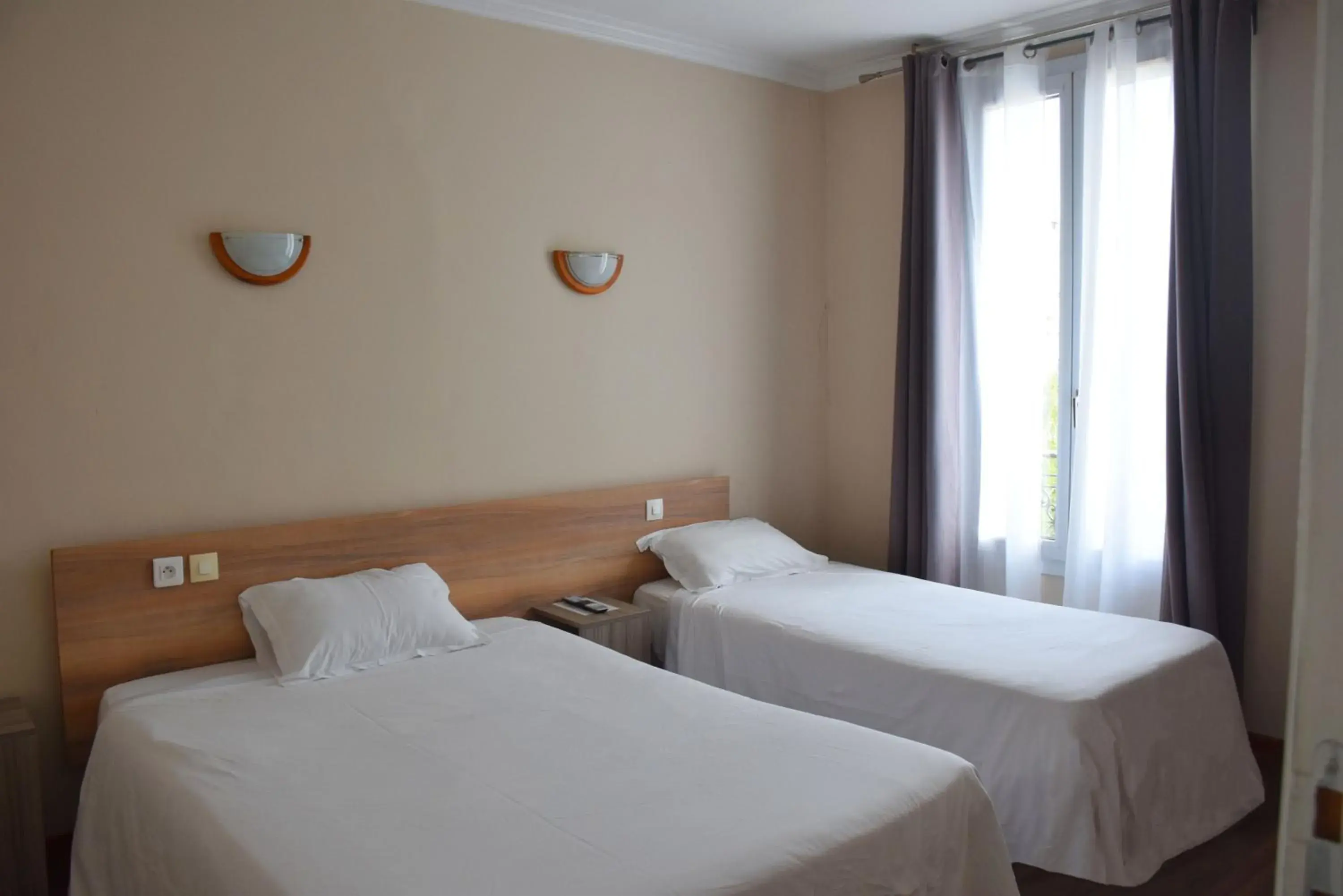 Triple Studio in Hôtel Résidence Champerret Triple Studio in Hôtel Résidence Champerret