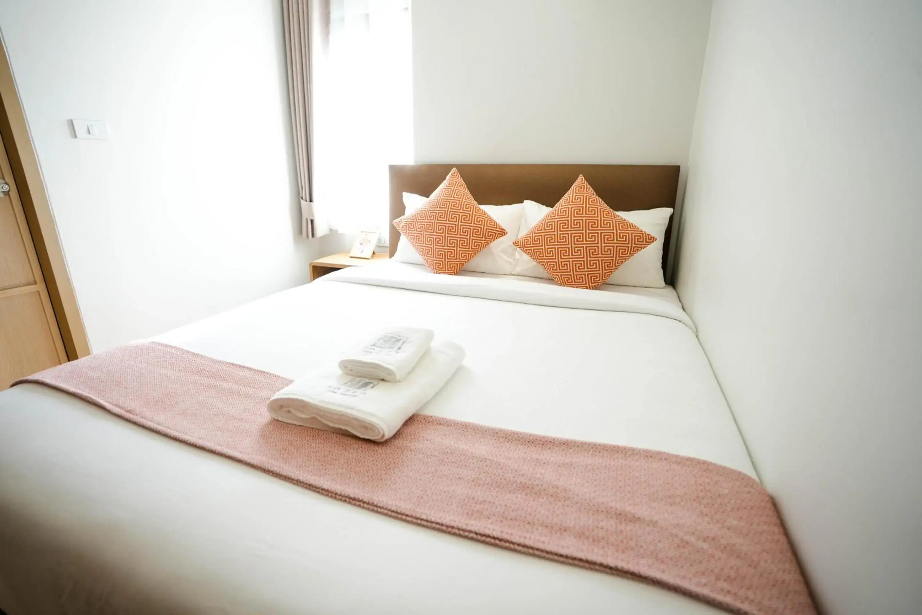 Single Room in SO Zen Hotel Silom Bangkok Single Room in SO Zen Hotel Silom Bangkok