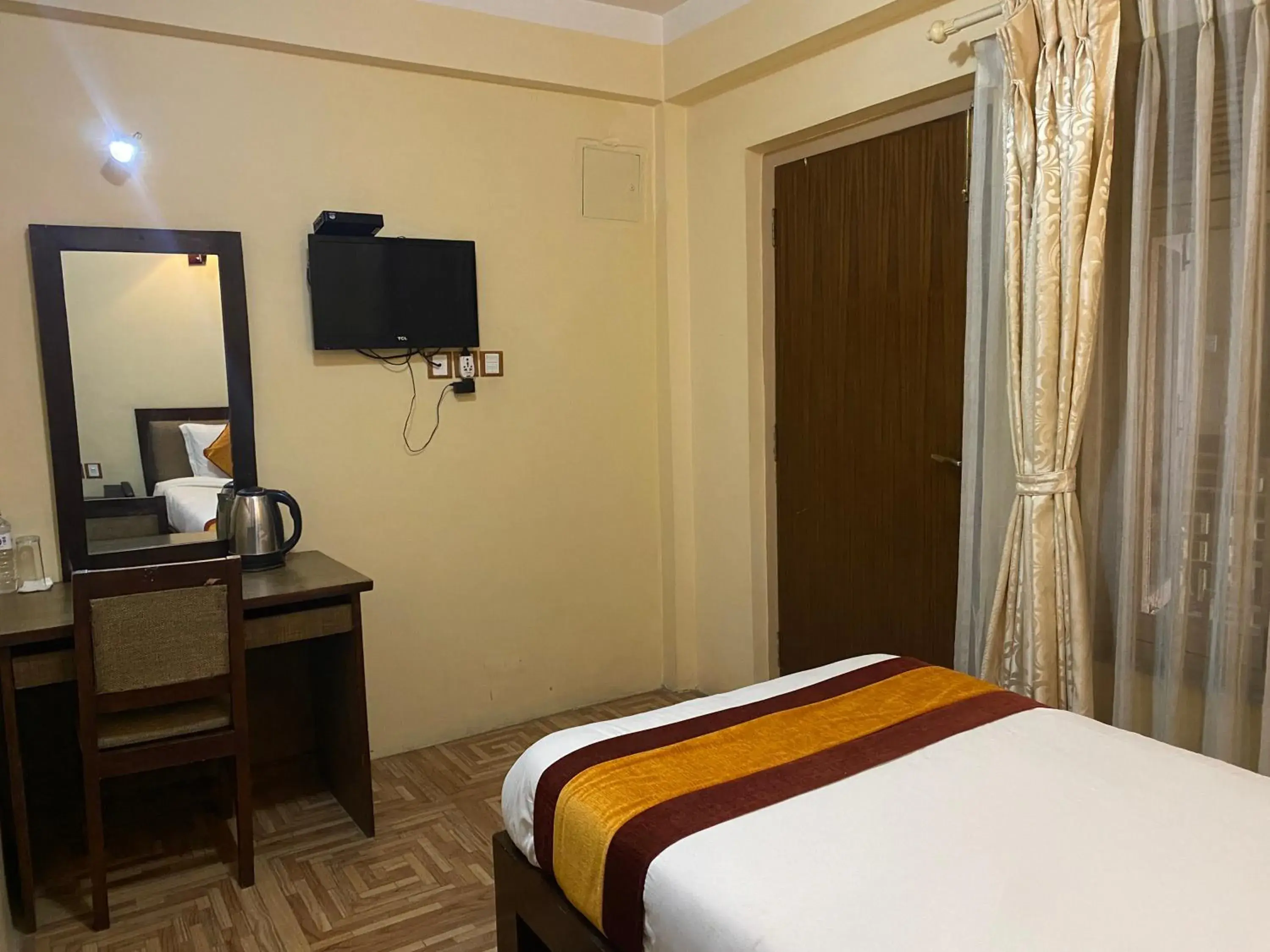 Standard Single Room with Shower - single occupancy in Boudha Stupa View Guest House Standard Single Room with Shower - single occupancy in Boudha Stupa View Guest House
