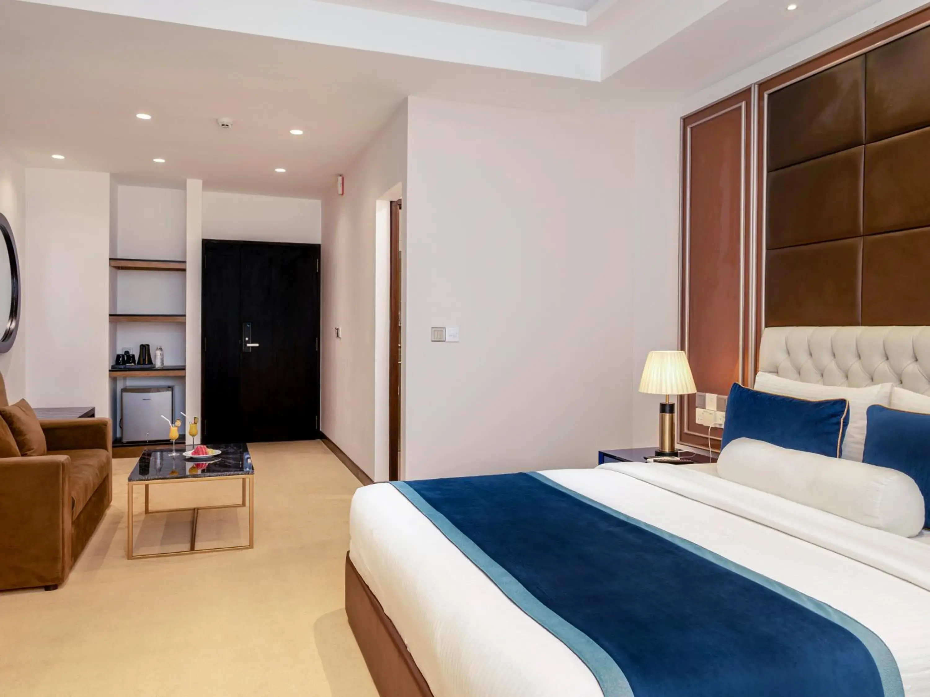 Deluxe Double Room with Balcony and Sea View - single occupancy in Corundum Breeze Negombo Deluxe Double Room with Balcony and Sea View - single occupancy in Corundum Breeze Negombo