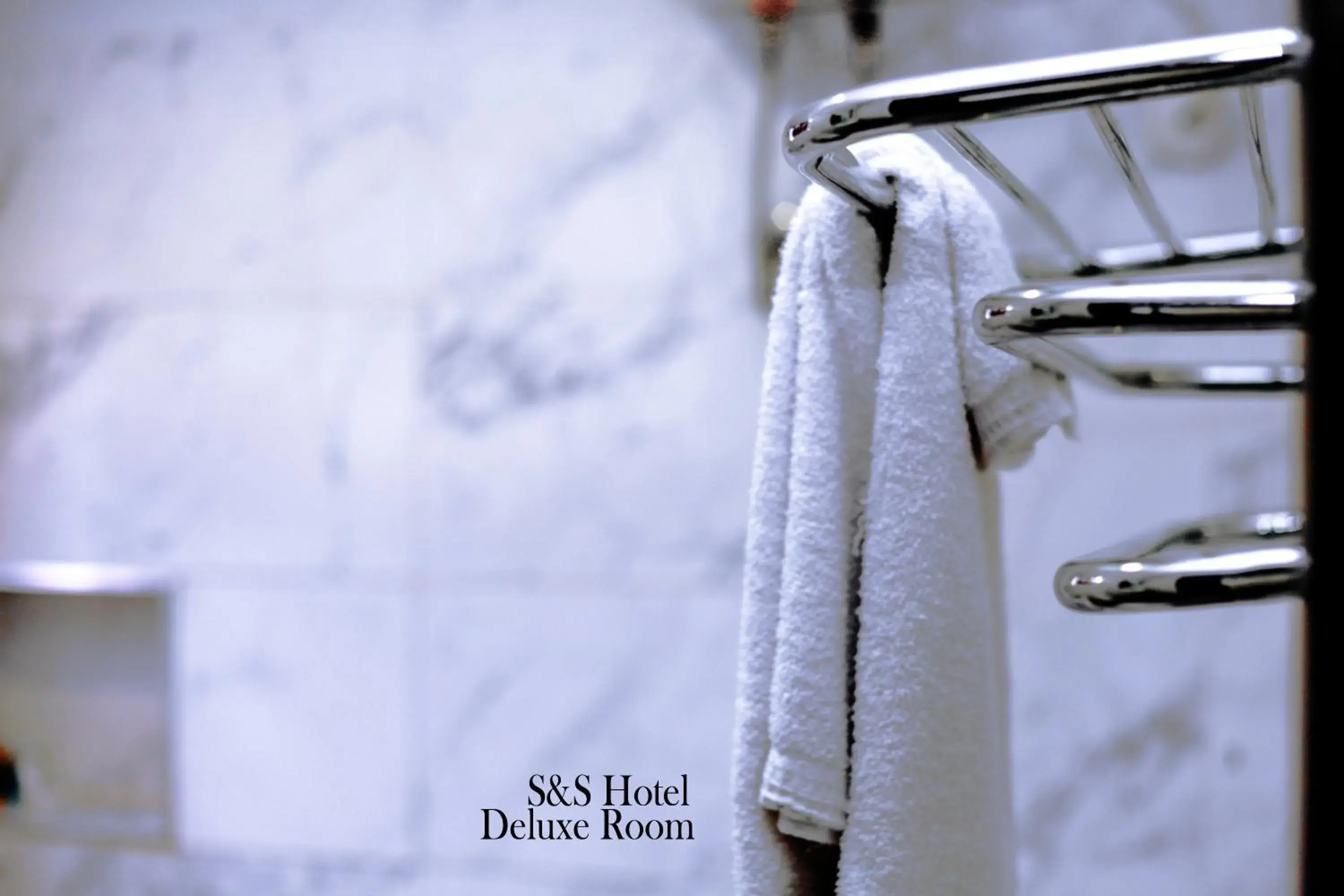 Deluxe Room - single occupancy in S & S Hotel & Suites Deluxe Room - single occupancy in S & S Hotel & Suites