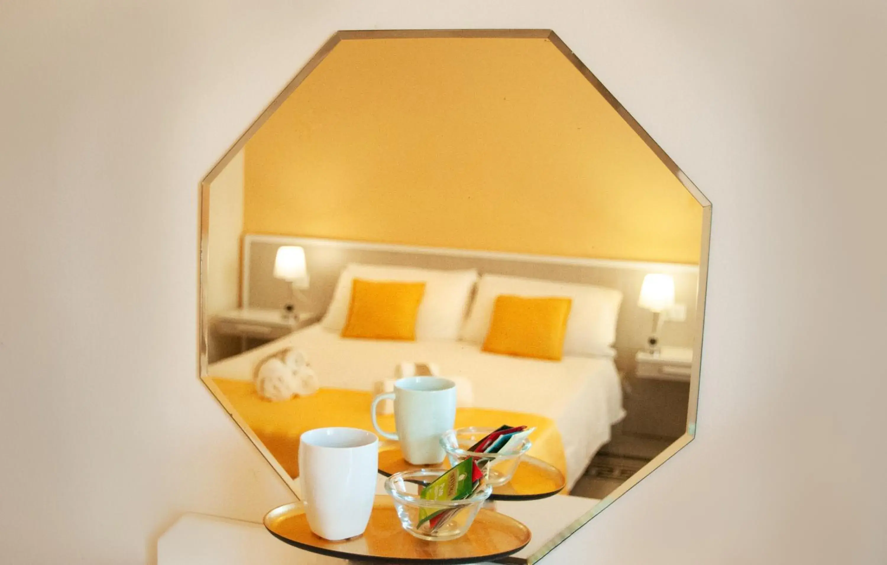 Comfort Quadruple Room in *1*7*4* Via Roma Comfort Quadruple Room in *1*7*4* Via Roma