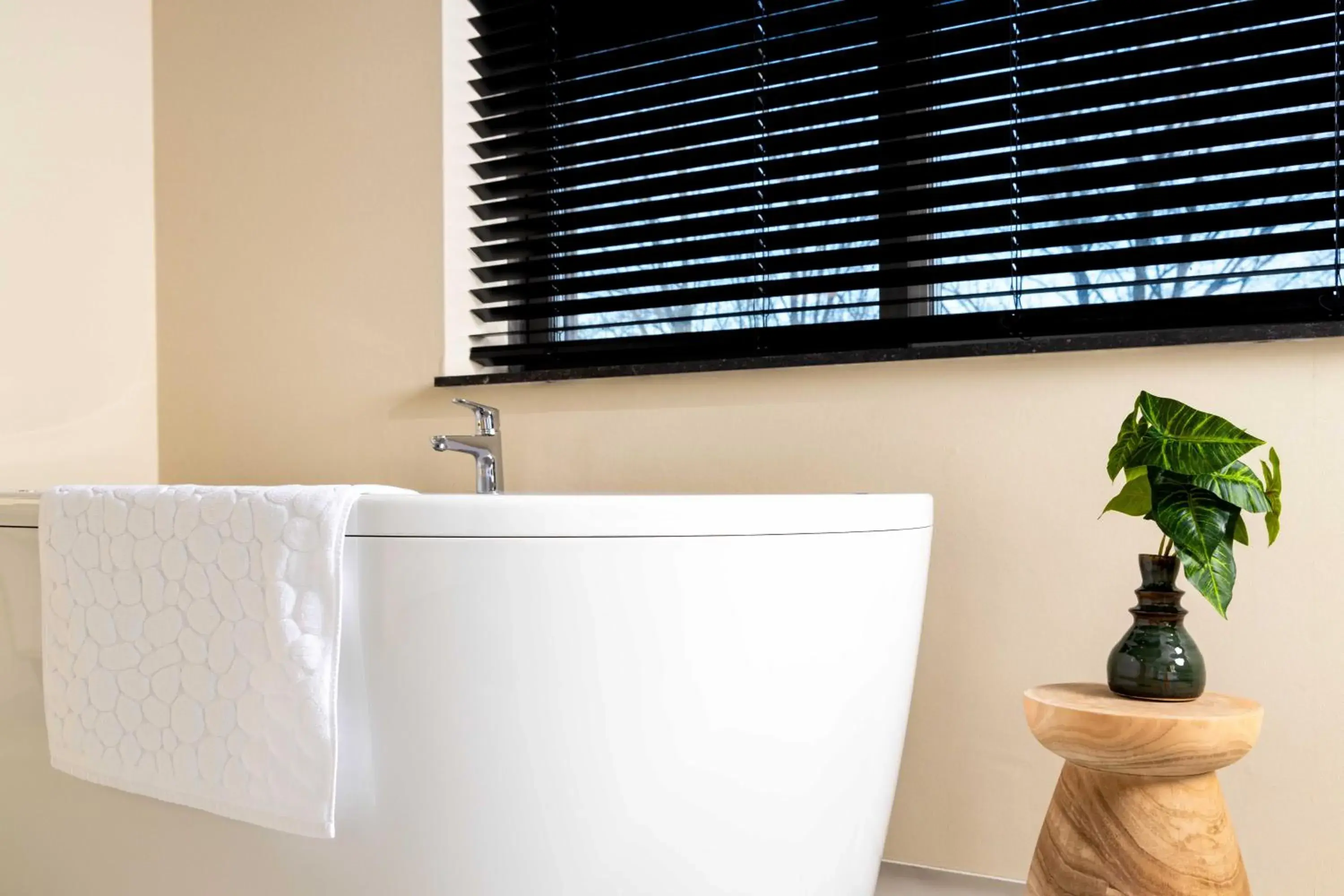 King Room with Spa Bath in Otium Hotel Roosendaal King Room with Spa Bath in Otium Hotel Roosendaal