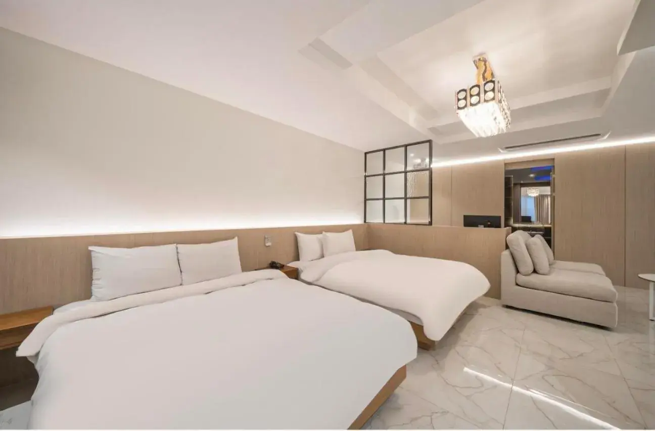 Suite in BrownDot Hotel Bong-Duk Suite in BrownDot Hotel Bong-Duk