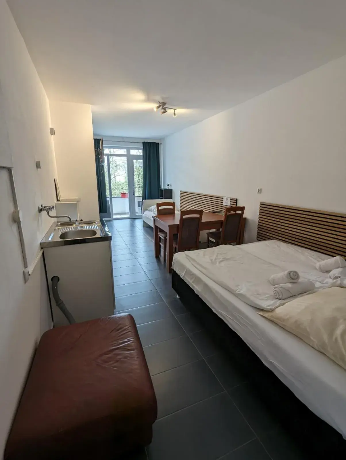 Apartment with Balcony in Hotel Mettmann Apartment with Balcony in Hotel Mettmann