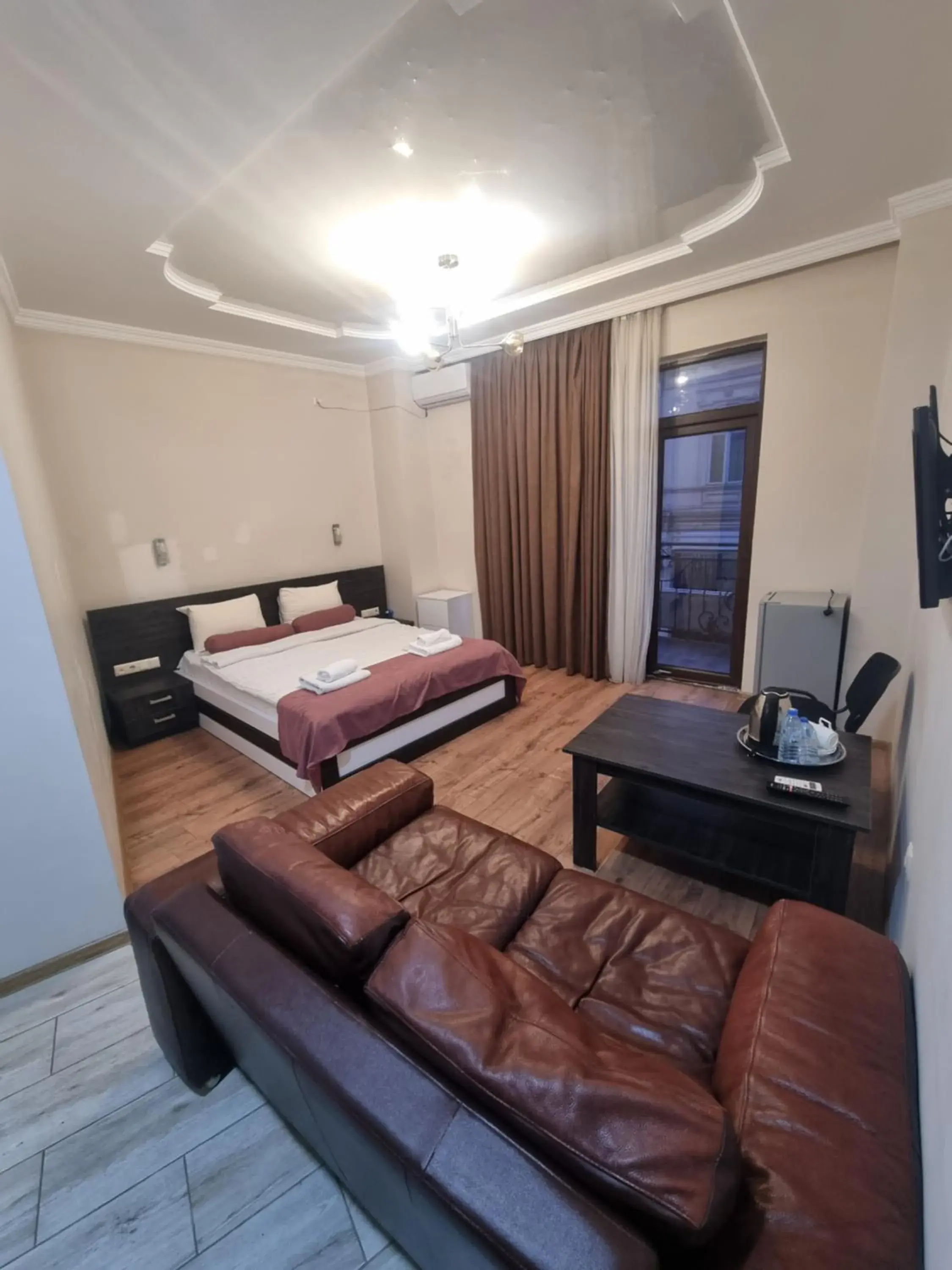 Suite with Balcony in MAHALI HOTEL Suite with Balcony in MAHALI HOTEL