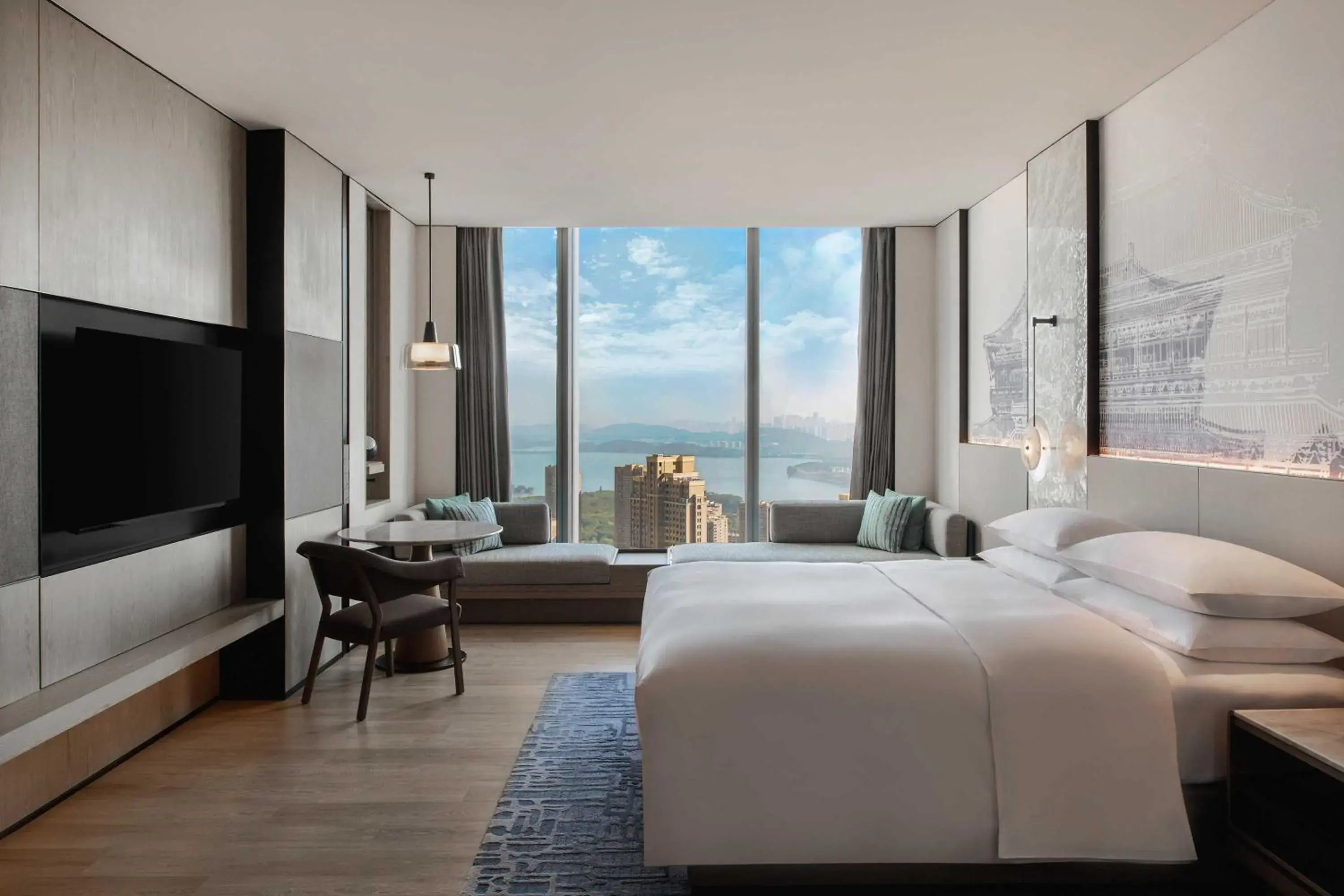 King Room with Eastlake View in Wuhan Marriott Hotel Wuchang King Room with Eastlake View in Wuhan Marriott Hotel Wuchang