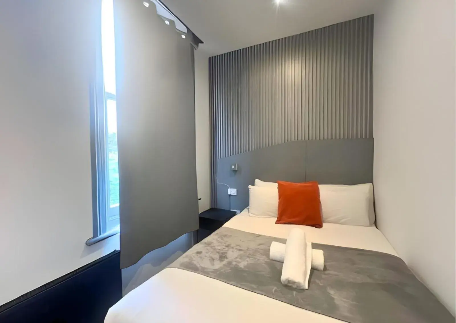 Deluxe Triple Room in Amsterdam Hotel Deluxe Triple Room in Amsterdam Hotel