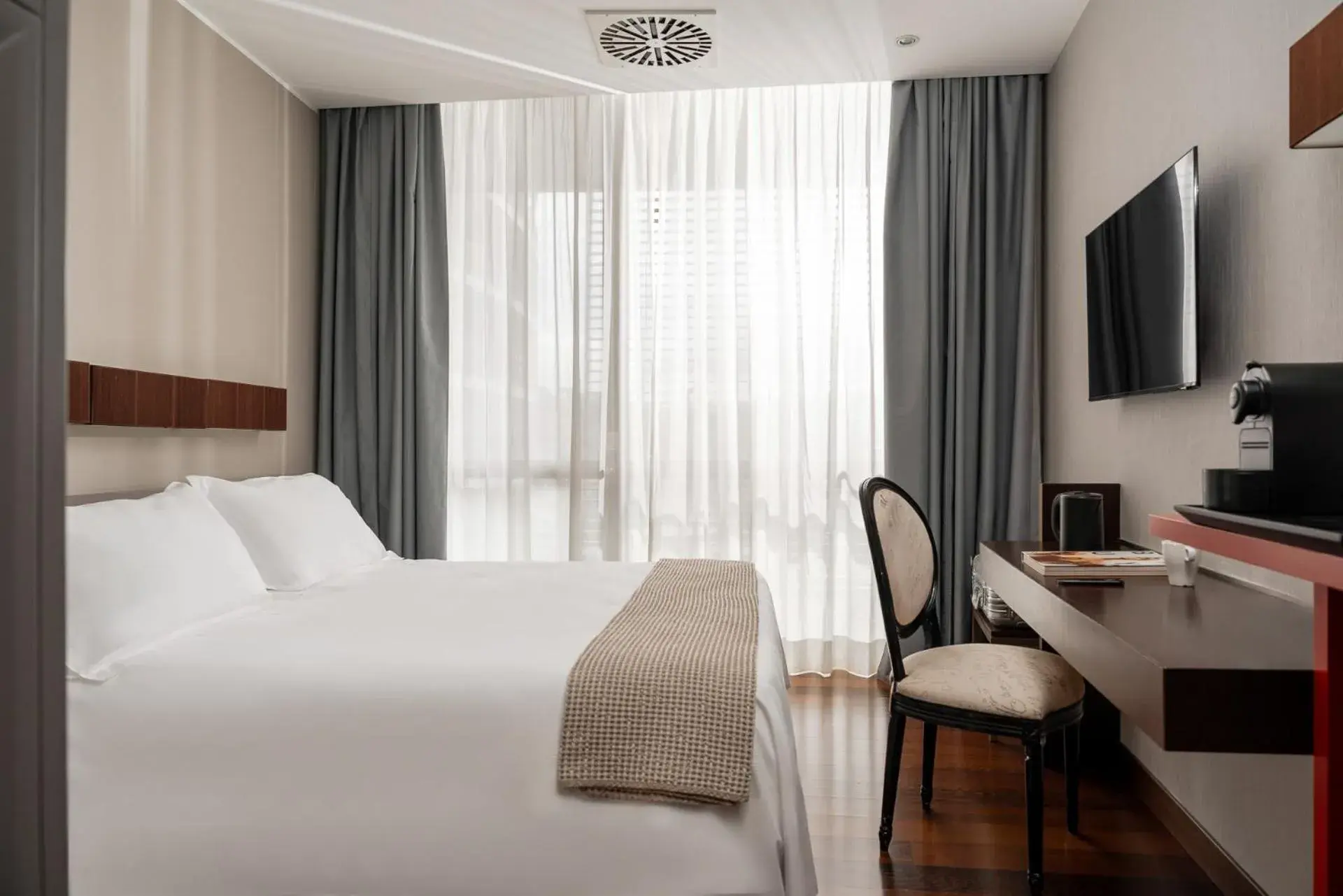 Superior Double Room - single occupancy in Welcome Hotel Superior Double Room - single occupancy in Welcome Hotel