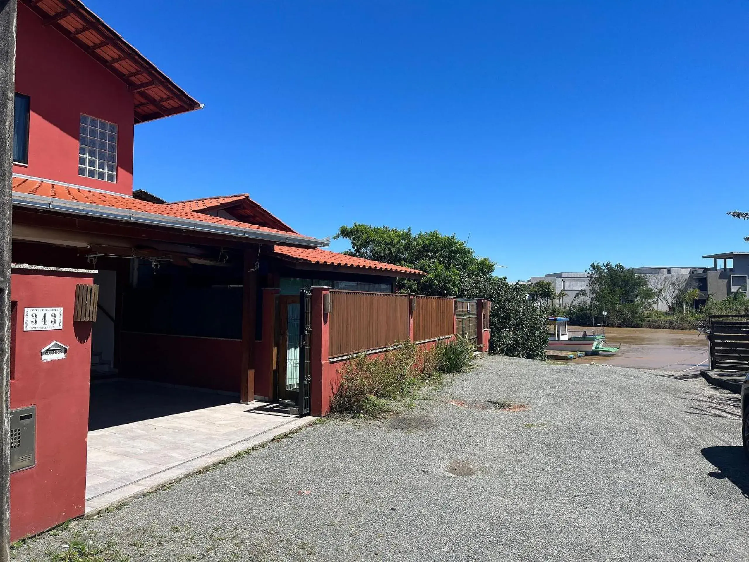 Refúgio encantador em Piçarras Refúgio encantador em Piçarras