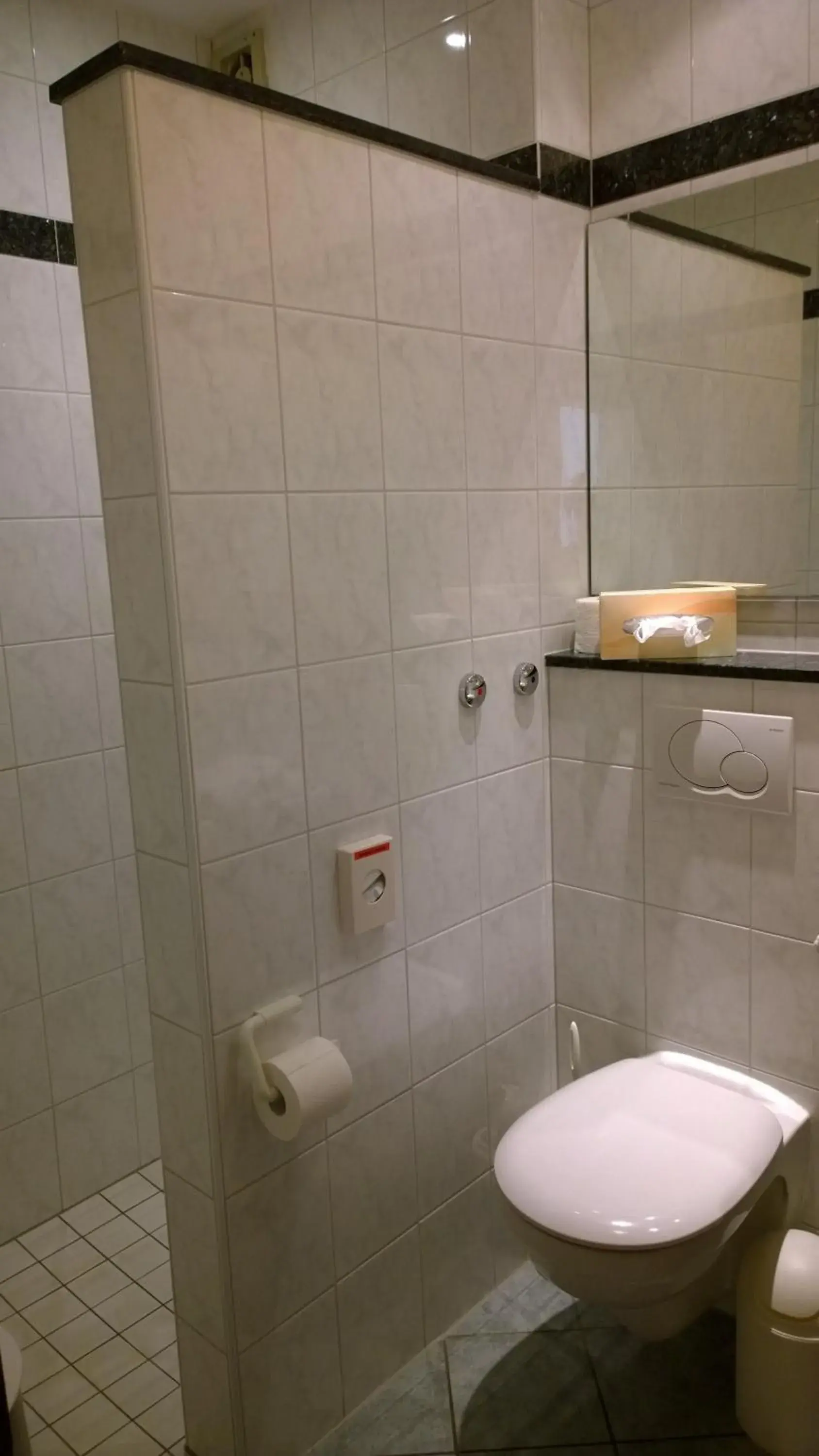 Single Room - single occupancy in Weinhotel Rose Single Room - single occupancy in Weinhotel Rose