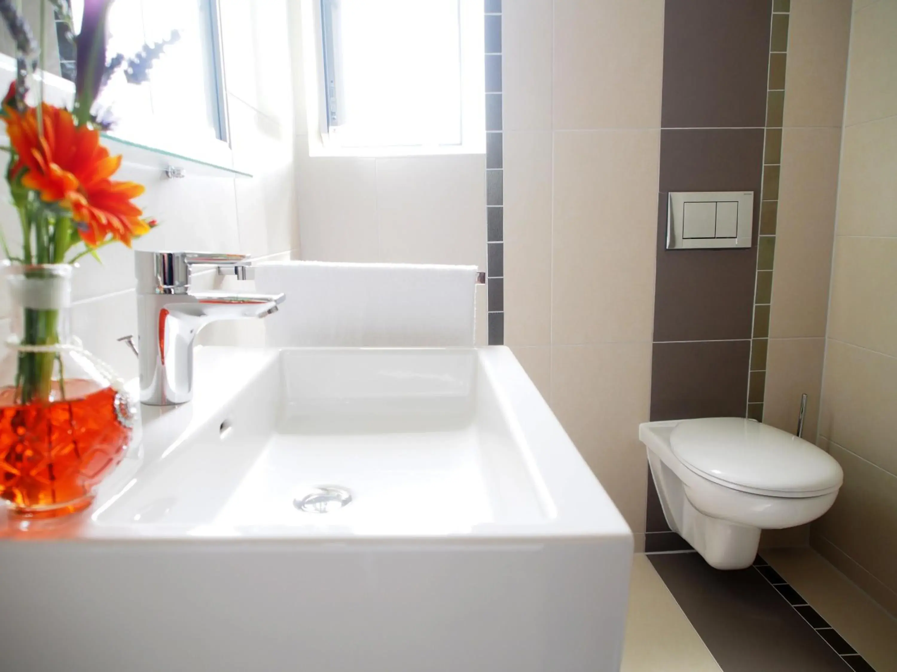 Double Room with Private Bathroom - single occupancy in Myhotel Double Room with Private Bathroom - single occupancy in Myhotel