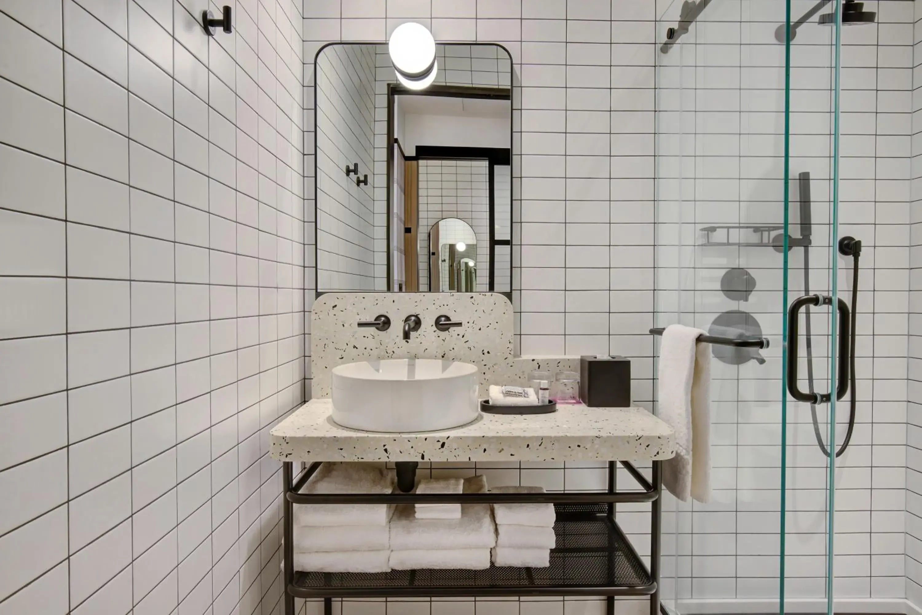 Moxy Banff Moxy Banff