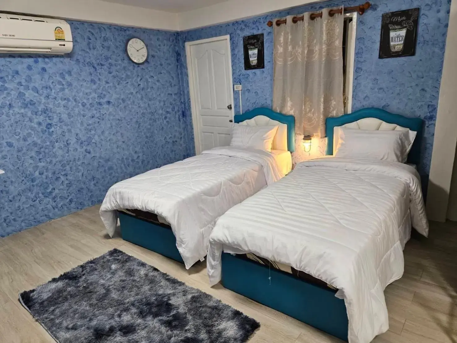 Twin Room with Balcony in Hommie by De-A-Ga Twin Room with Balcony in Hommie by De-A-Ga