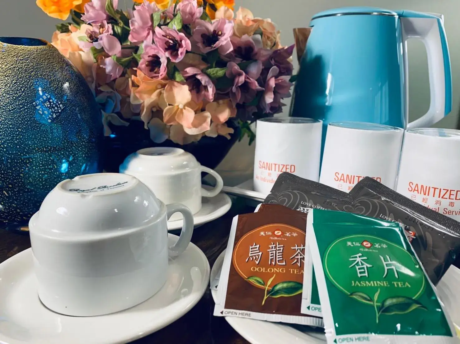 Standard Quadruple Room(No Window) in Kingdom Hotel Standard Quadruple Room(No Window) in Kingdom Hotel