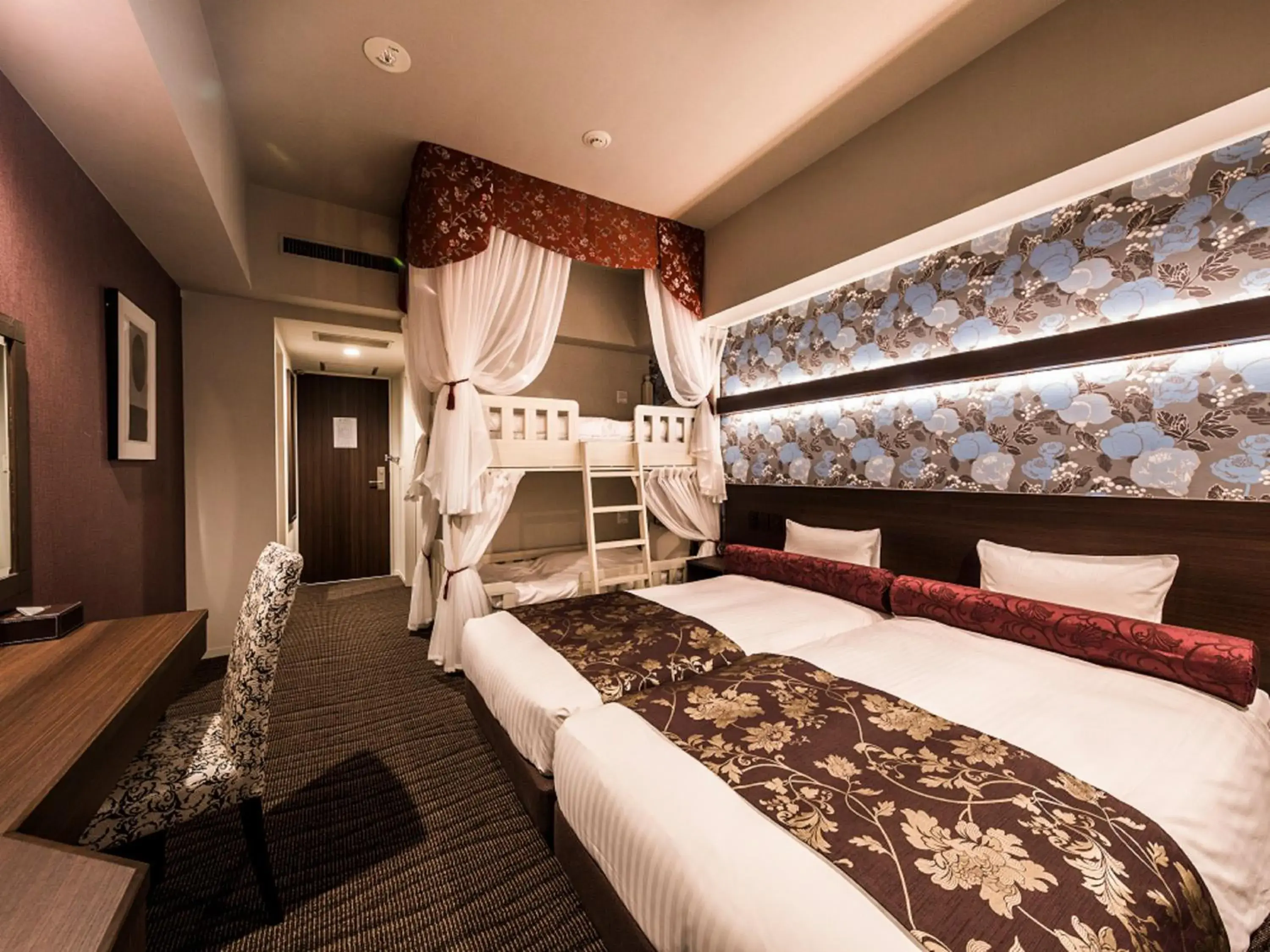 Family Room in Hotel WBF Sapporo Chuo Family Room in Hotel WBF Sapporo Chuo