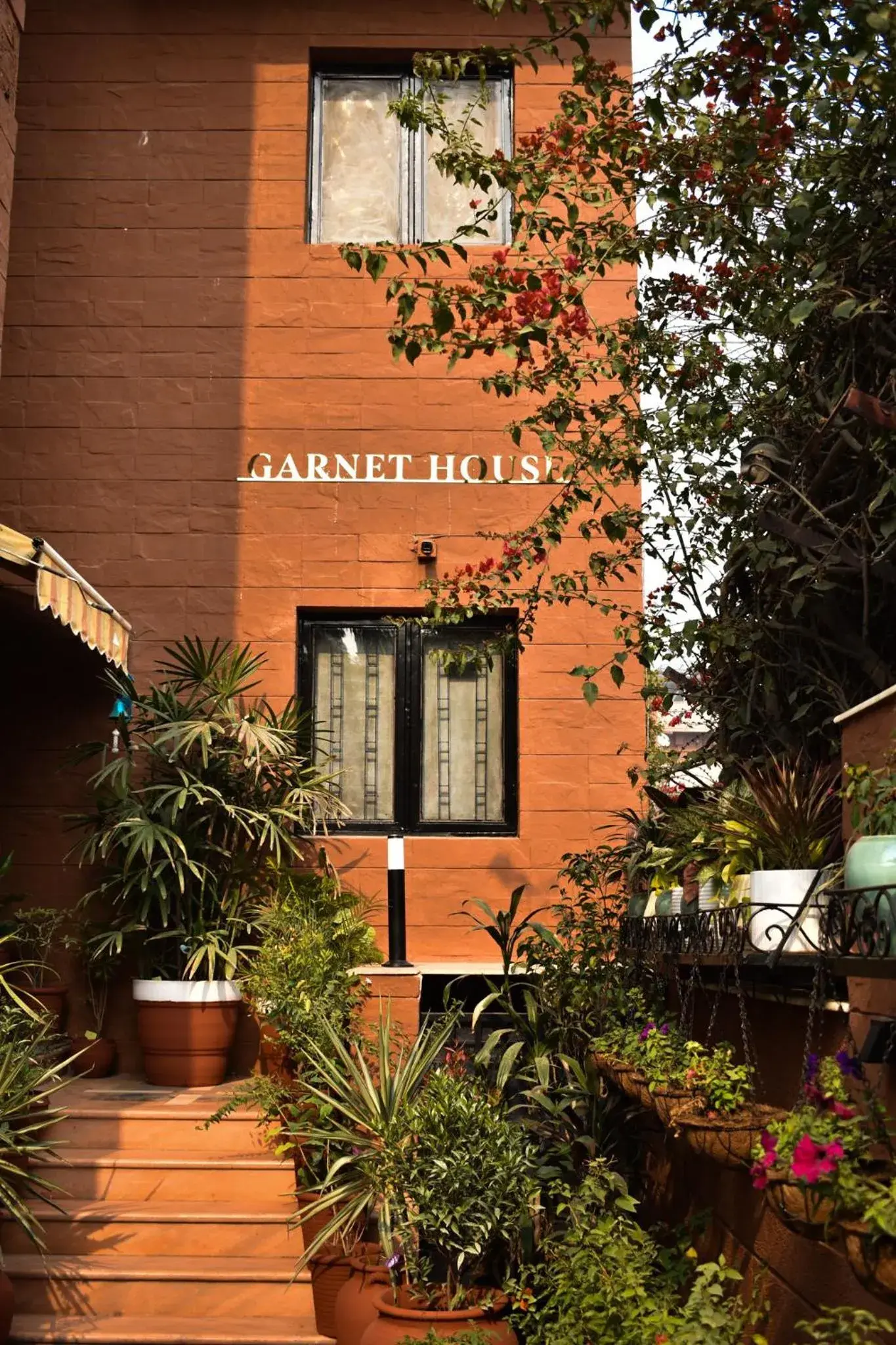 Studio with Terrace in Firebrick Boutique Residences - GARNET HOUSE Studio with Terrace in Firebrick Boutique Residences - GARNET HOUSE