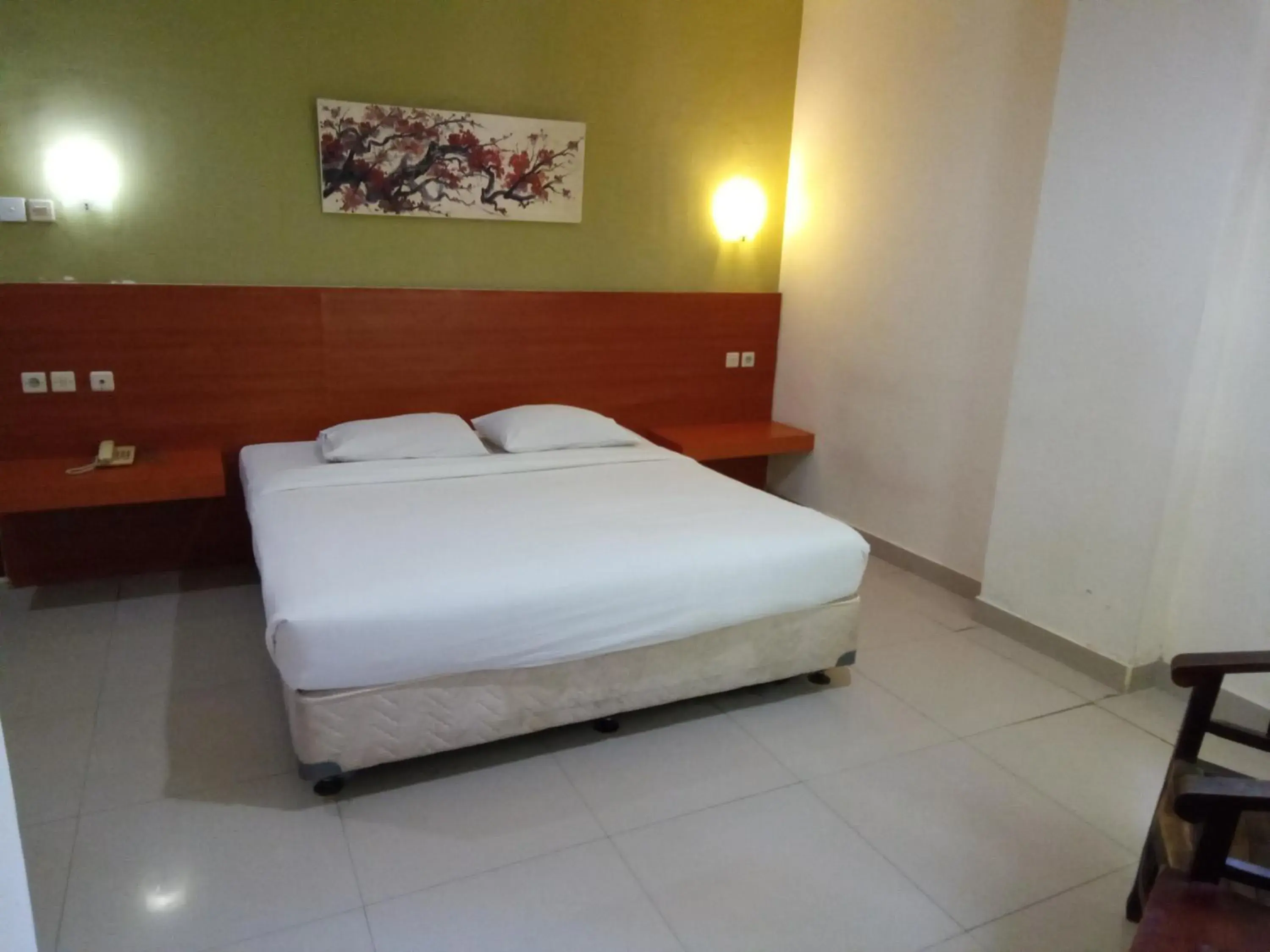 Standard Double or Twin Room in Hotel Puri Dibia Kuta Standard Double or Twin Room in Hotel Puri Dibia Kuta