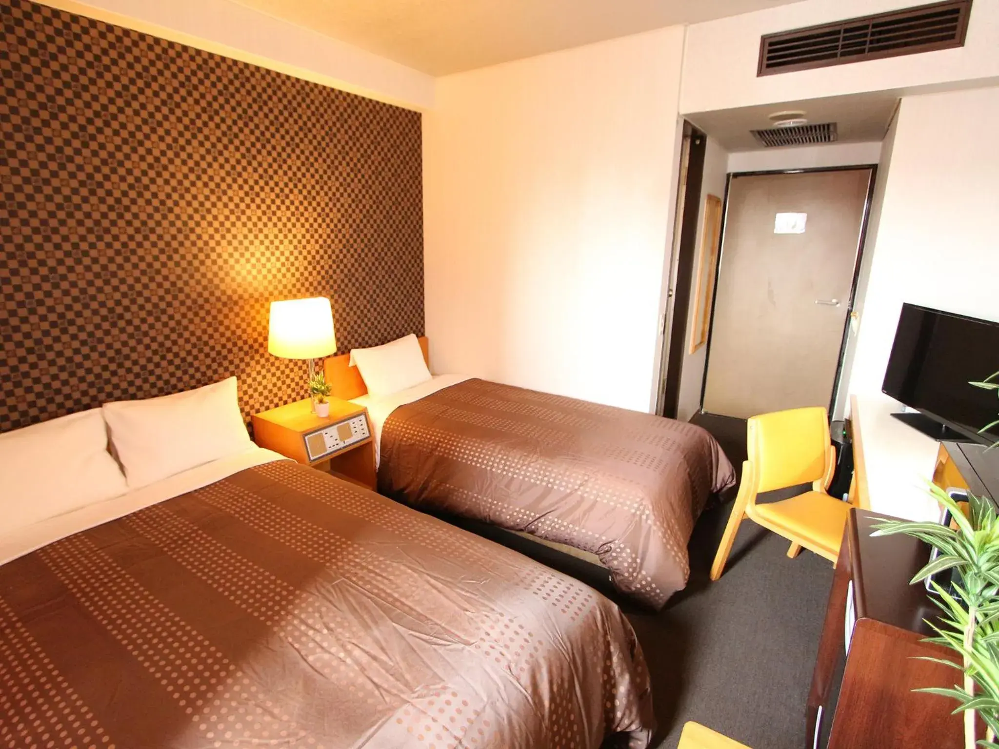 Twin Room - single occupancy - Non-Smoking in HOTEL LiVEMAX BUDGET Utsunomiya Twin Room - single occupancy - Non-Smoking in HOTEL LiVEMAX BUDGET Utsunomiya