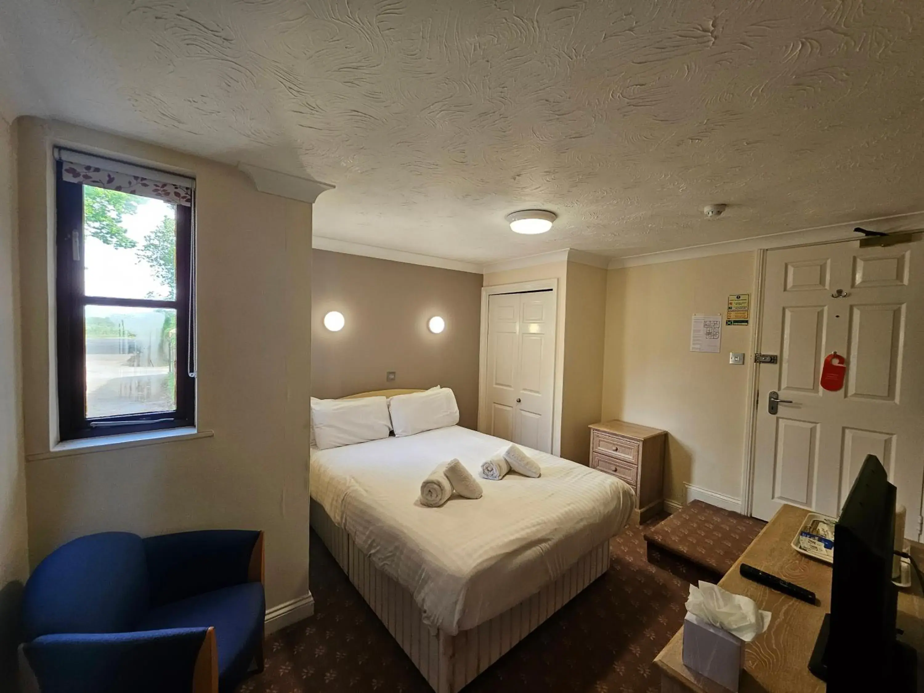 Small Double Room in Marsh Farm Hotel Small Double Room in Marsh Farm Hotel