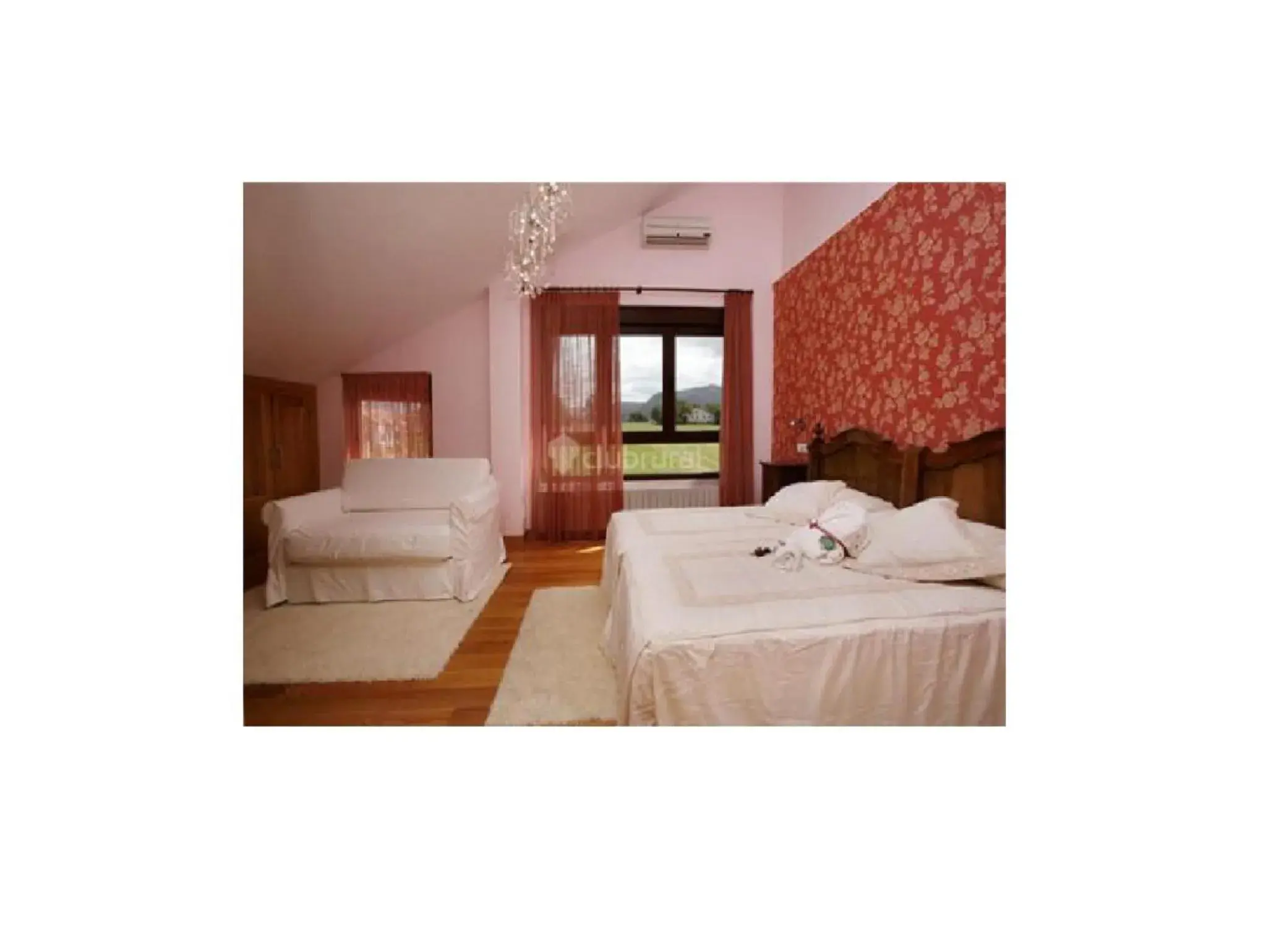 Junior Suite with Mountain View in Spa Rural Mies de Rubayo Junior Suite with Mountain View in Spa Rural Mies de Rubayo