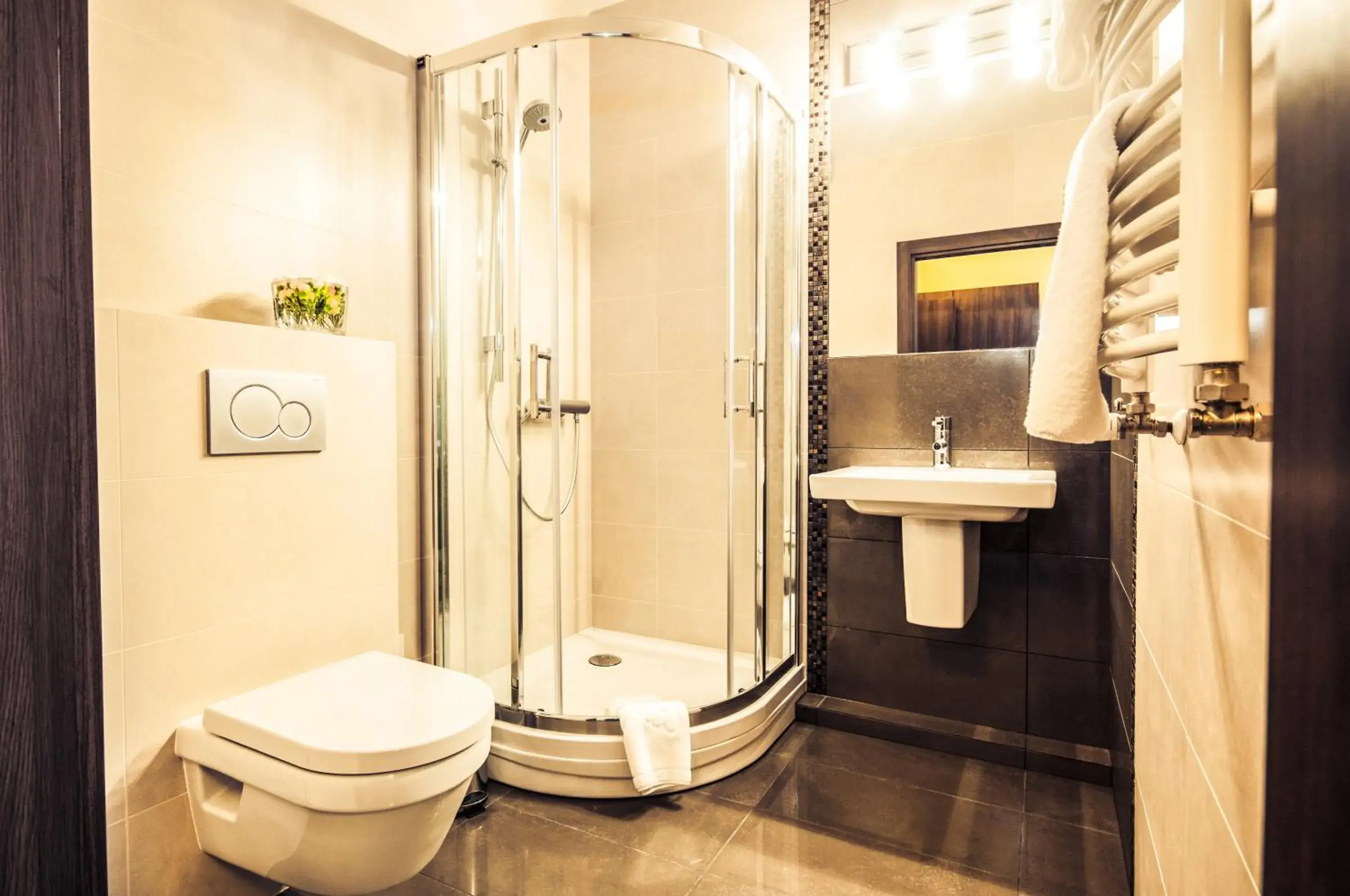 Twin Room - single occupancy in Hotel Figa Twin Room - single occupancy in Hotel Figa