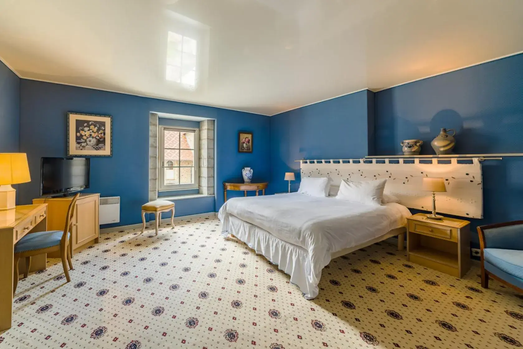 Superior Double Room in Château de Bournel Superior Double Room in Château de Bournel