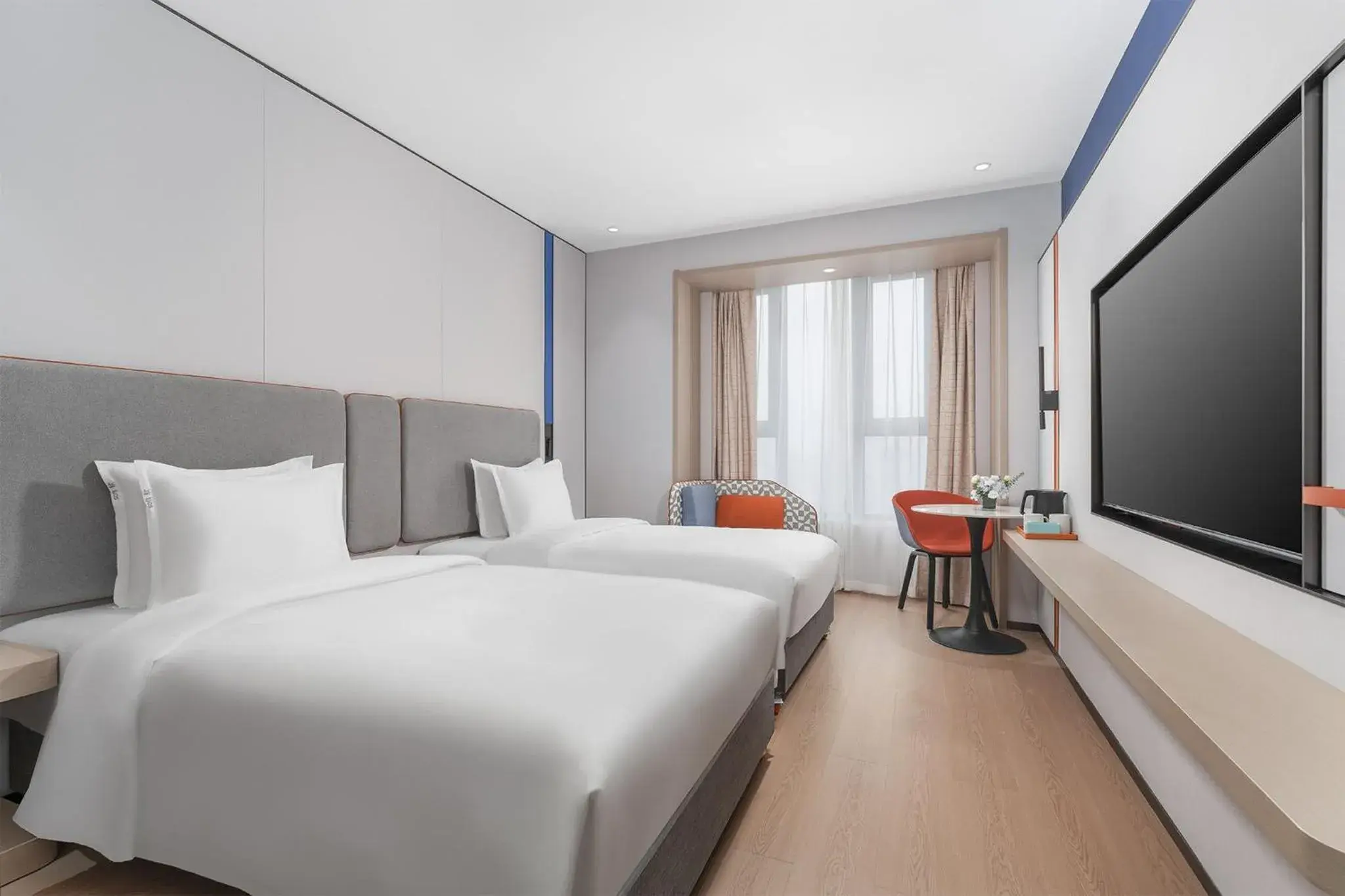 Standard Double Room with Two Double Beds in Holiday Inn Express Changsha Yuhua by IHG Standard Double Room with Two Double Beds in Holiday Inn Express Changsha Yuhua by IHG