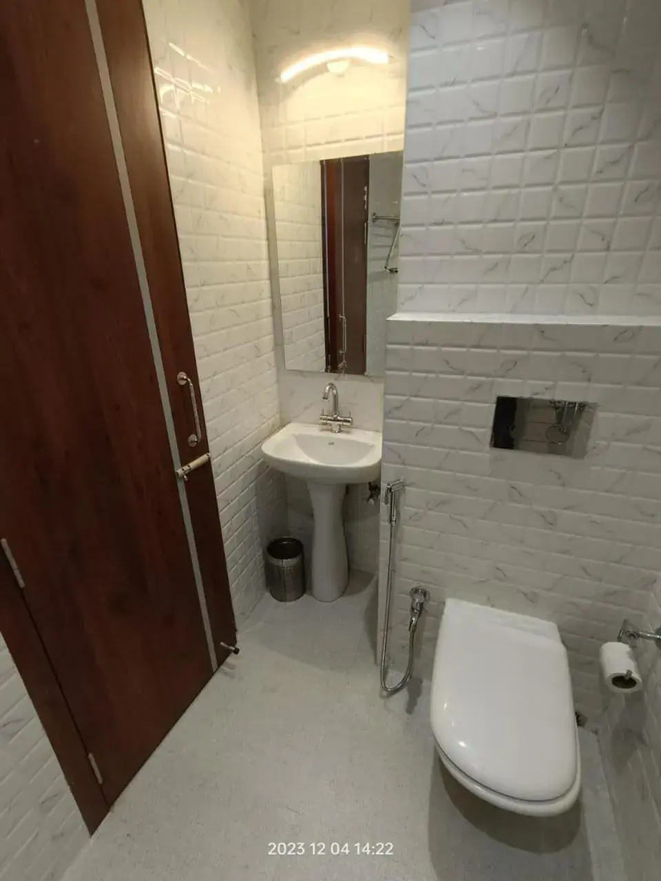 Deluxe Twin Room - single occupancy in Hotel Monsoon Palace Guwahati Deluxe Twin Room - single occupancy in Hotel Monsoon Palace Guwahati