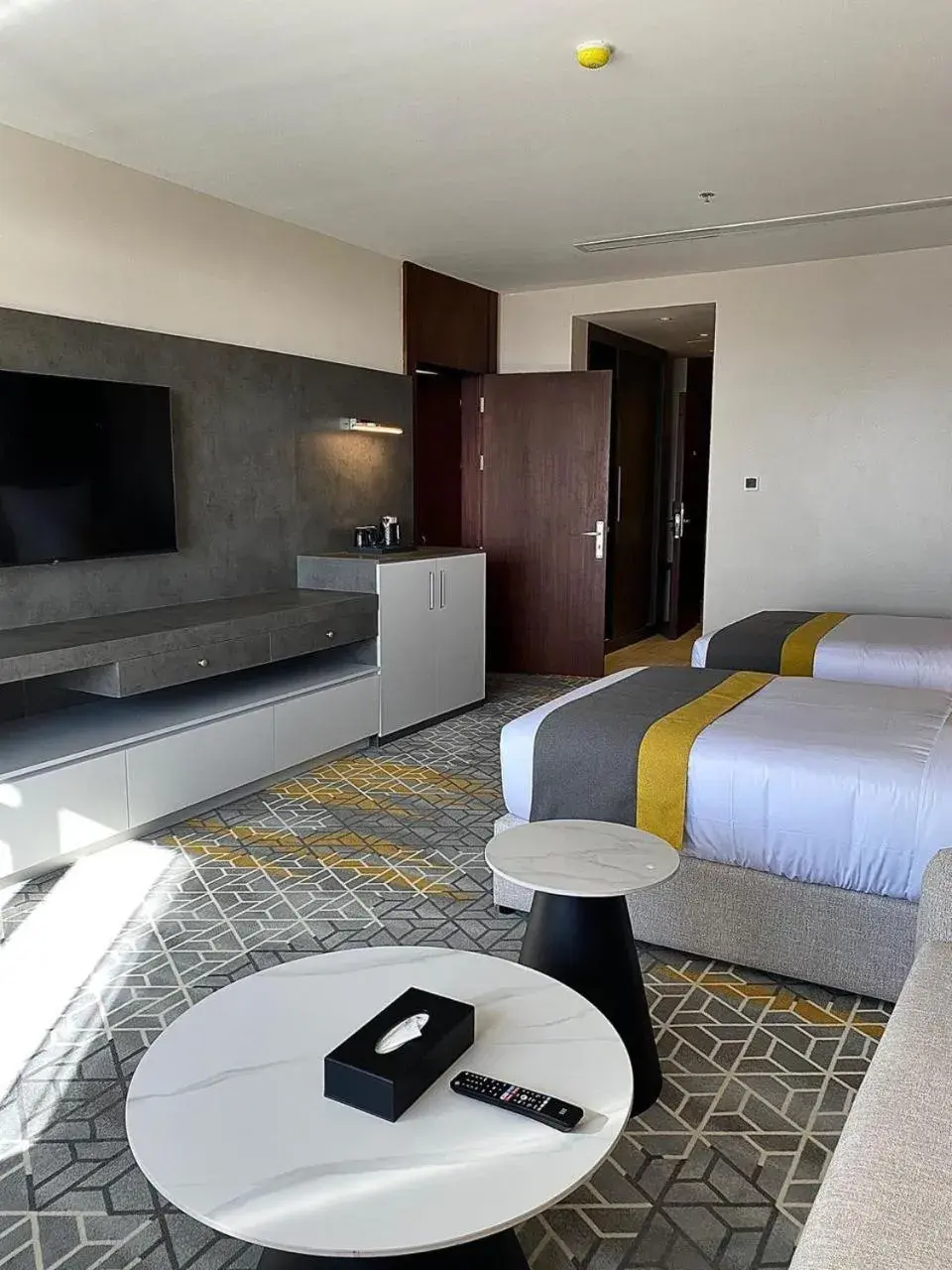 Superior Twin Room with Sea View in Enala Hotel- Umluj Superior Twin Room with Sea View in Enala Hotel- Umluj