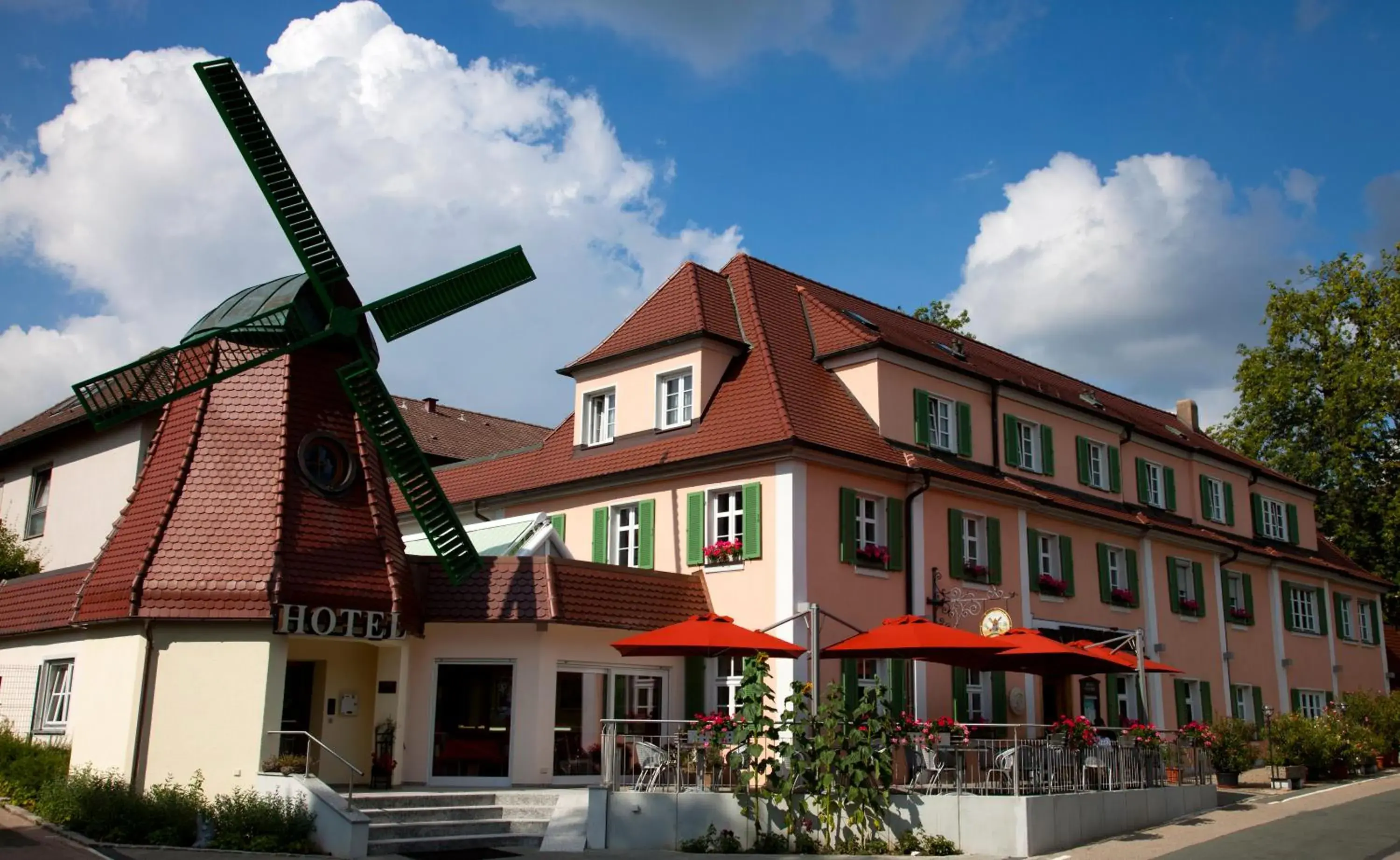 Hotel Restaurant zur Windmühle Hotel Restaurant zur Windmühle