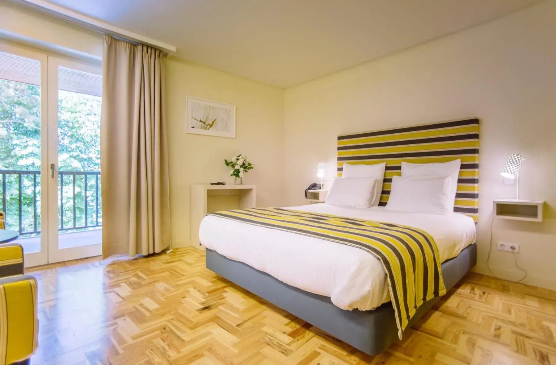 Double Room with Balcony in Hotel Rural Misarela Double Room with Balcony in Hotel Rural Misarela