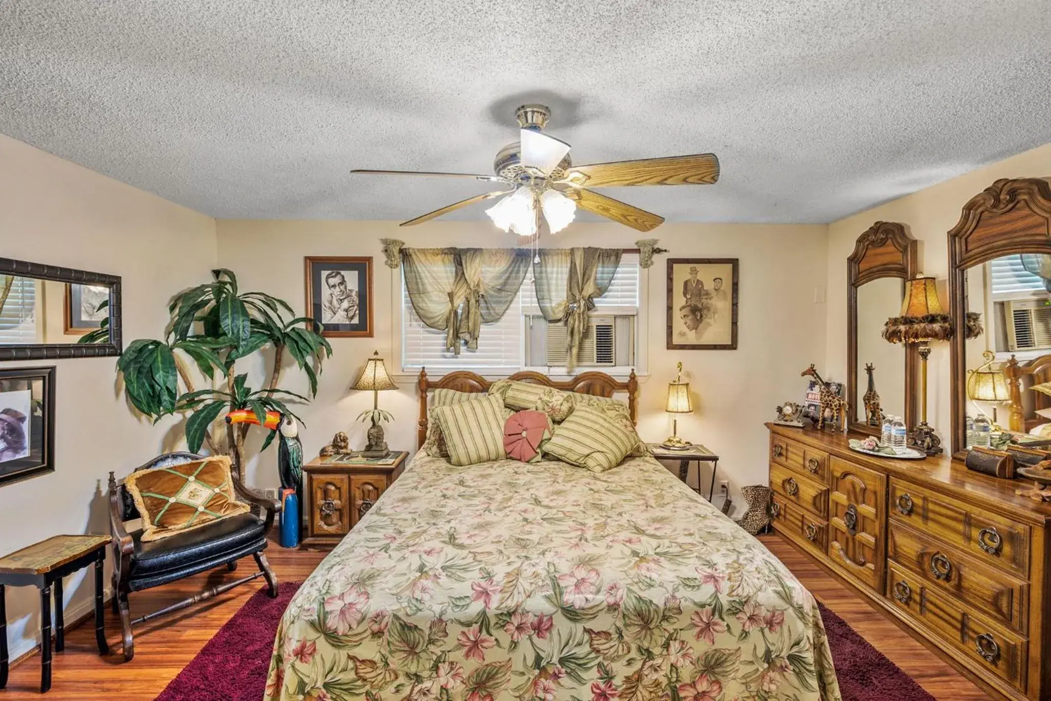 Superior Suite in Goodbread House Bed and Breakfast Superior Suite in Goodbread House Bed and Breakfast