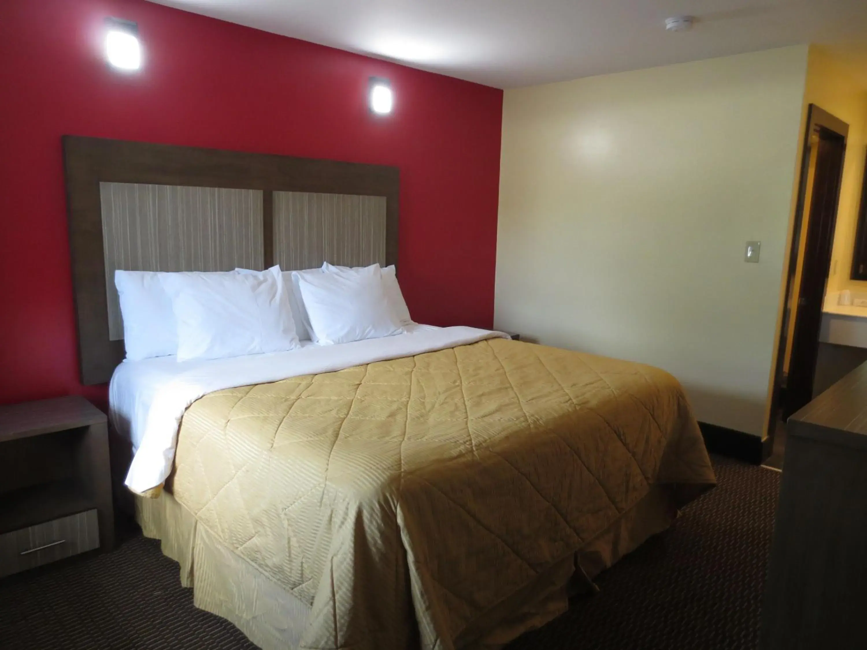 King Room - single occupancy in Brick Motor Inn King Room - single occupancy in Brick Motor Inn
