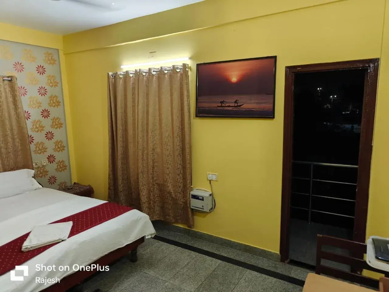 Standard Double Room with Fan in Hotel Swagat Standard Double Room with Fan in Hotel Swagat