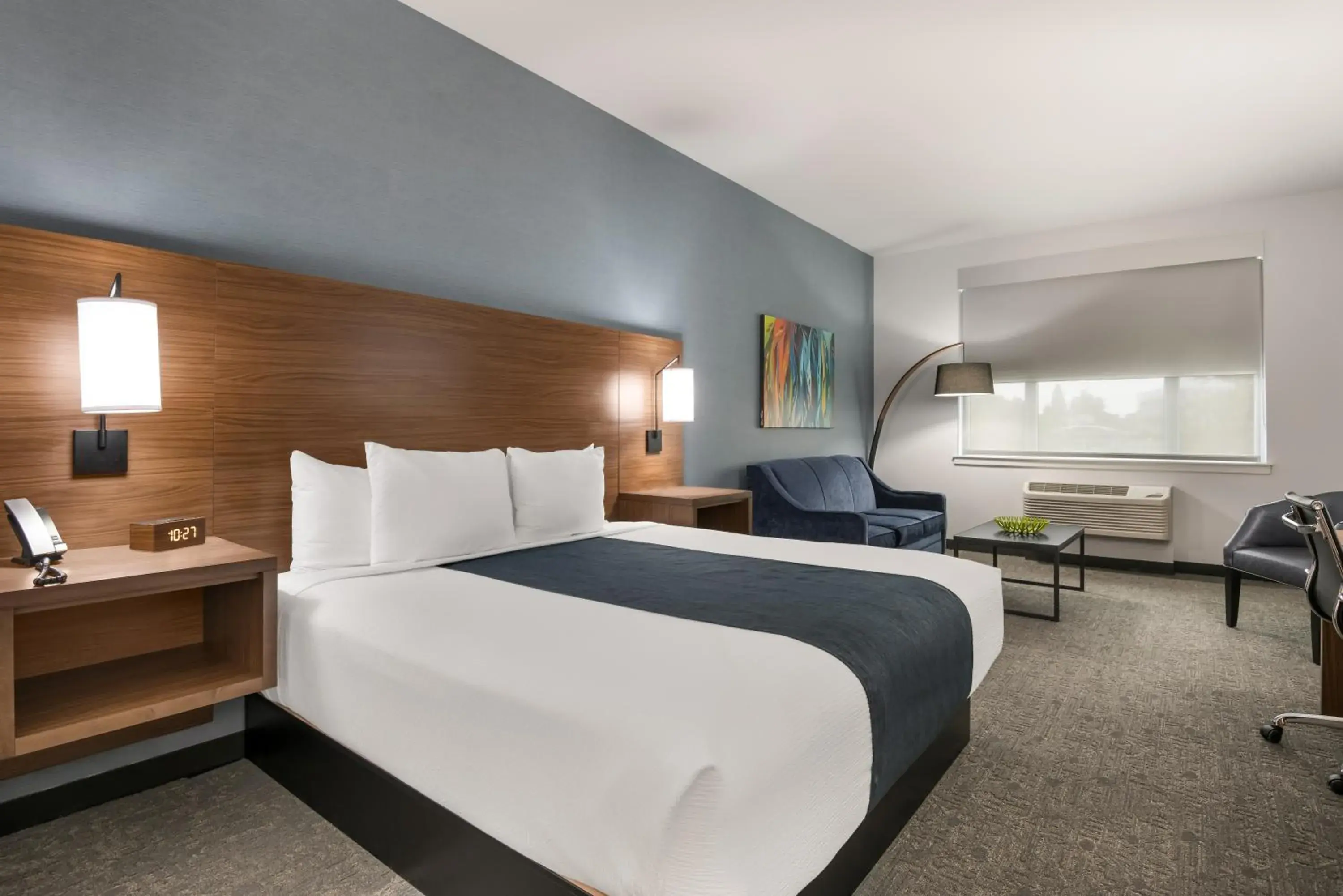 Hayward Building King Room with Sofa Bed in Hayward Inn Hayward Building King Room with Sofa Bed in Hayward Inn