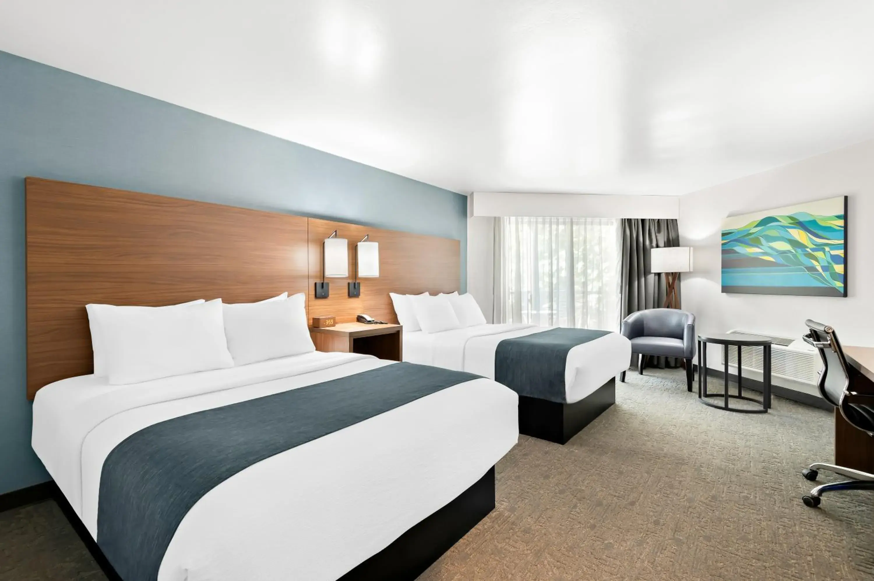 Hilyard Building Waterview Double Queen in Hayward Inn Hilyard Building Waterview Double Queen in Hayward Inn