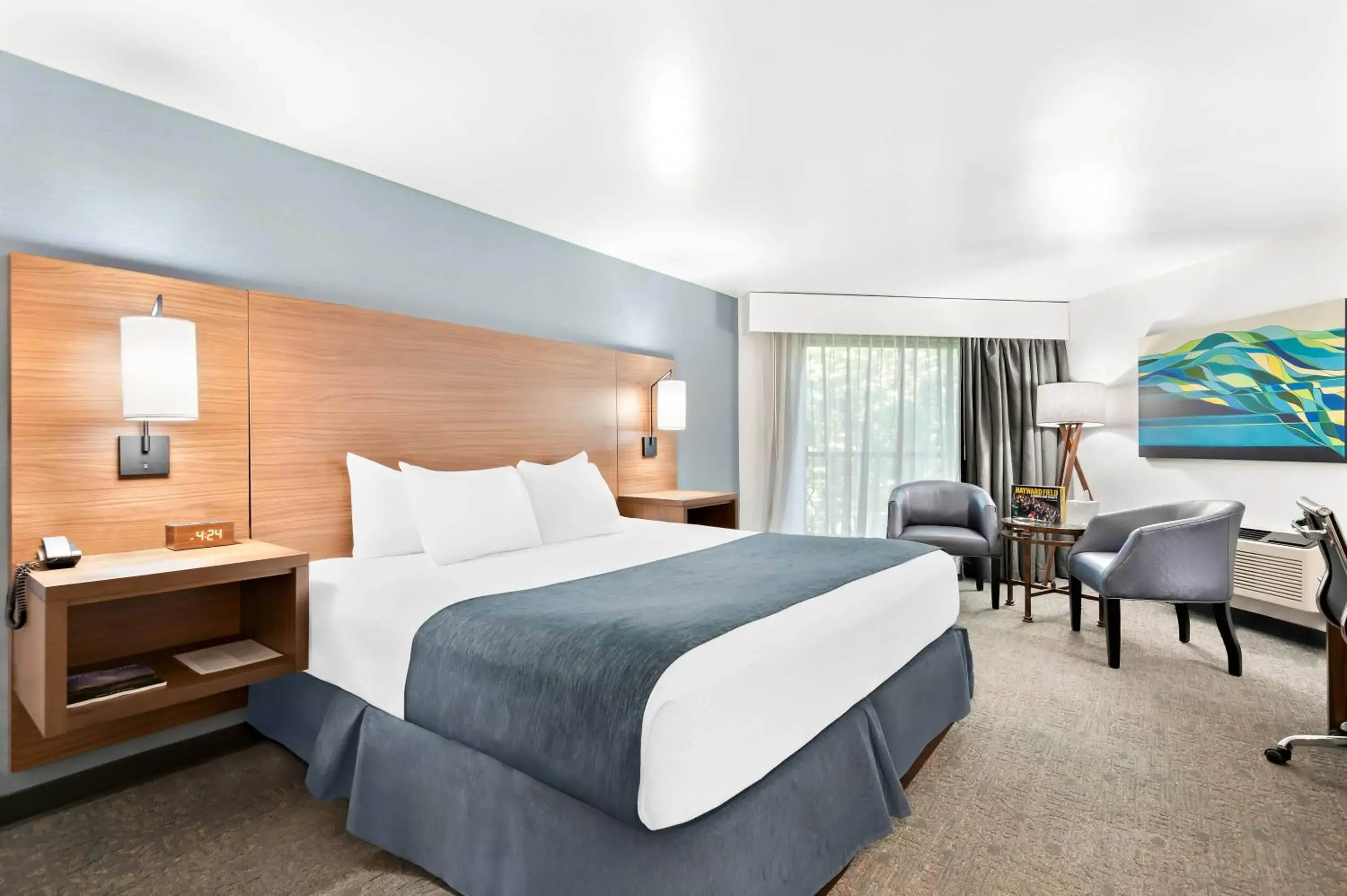 Hilyard Building Waterview King in Hayward Inn Hilyard Building Waterview King in Hayward Inn