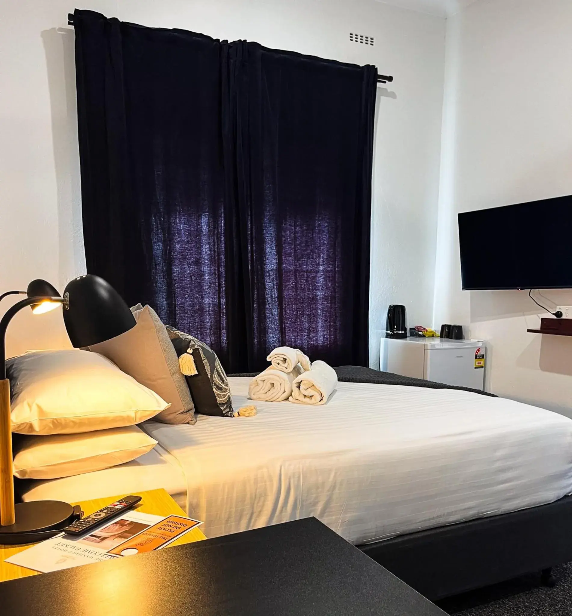 Standard Queen Room in Manjimup Hotel Standard Queen Room in Manjimup Hotel