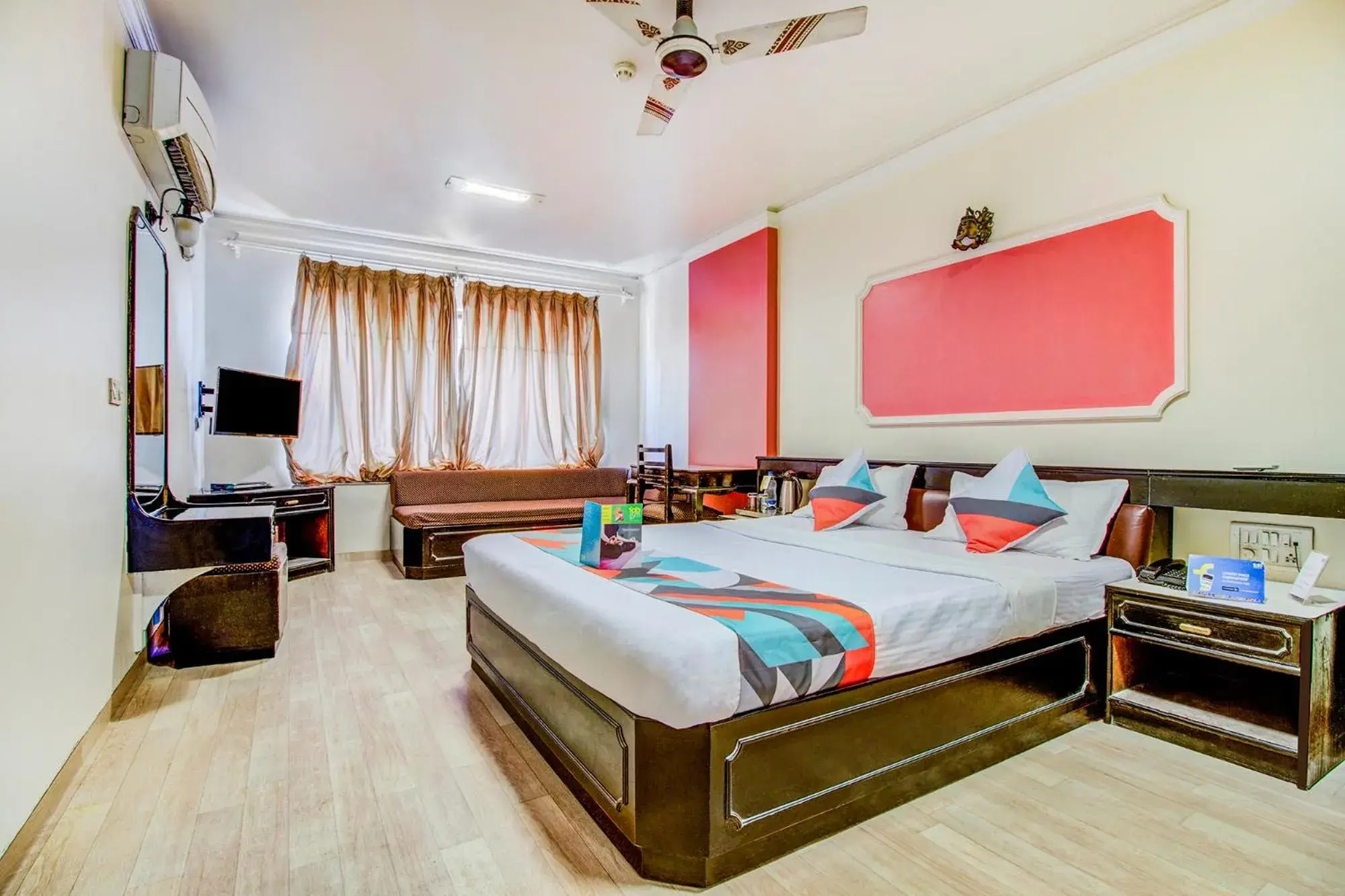 Suite - single occupancy in Rutugandh Heritage Suite - single occupancy in Rutugandh Heritage