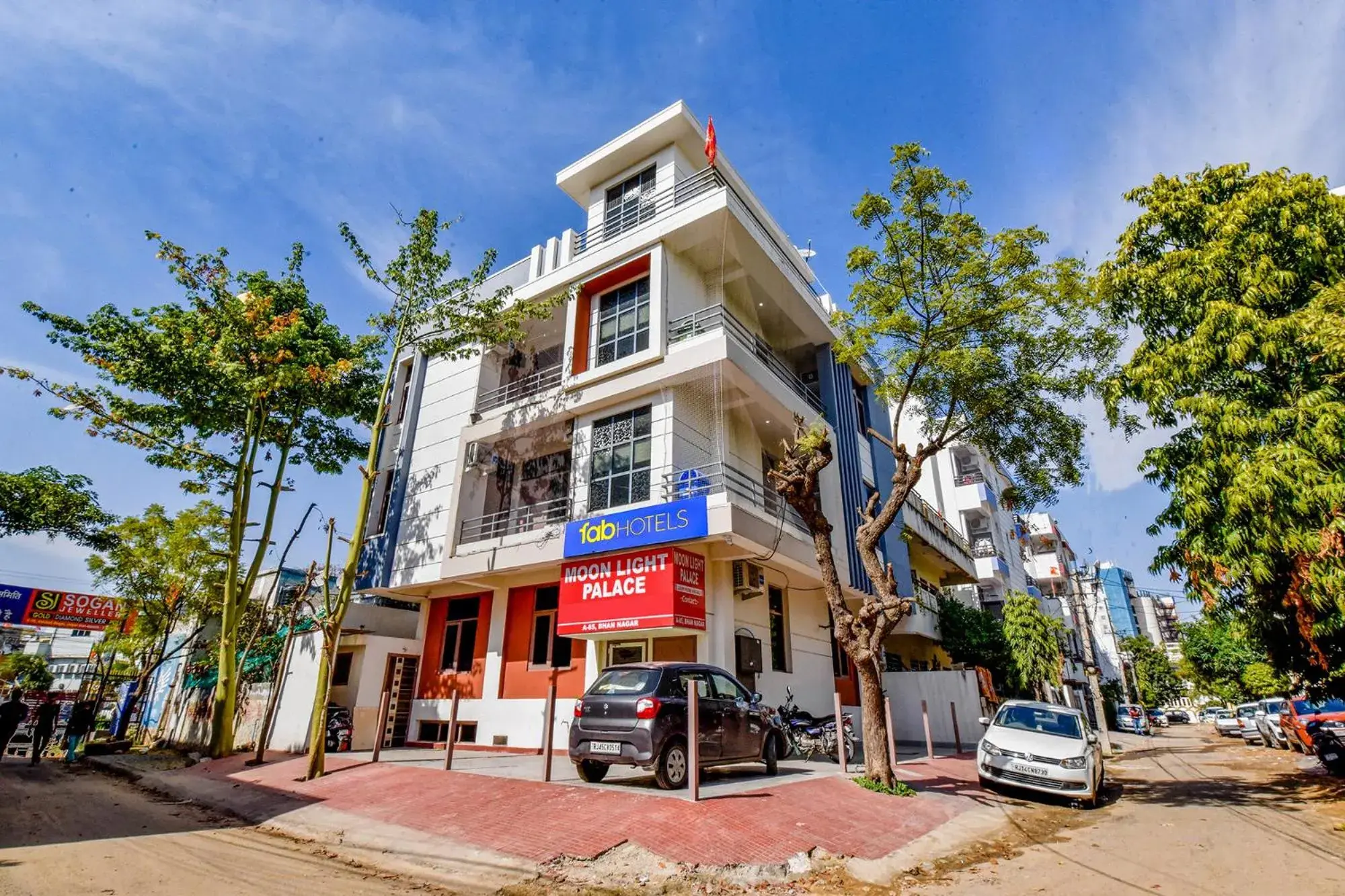 FabHotel Moon Light Palace FabHotel Moon Light Palace