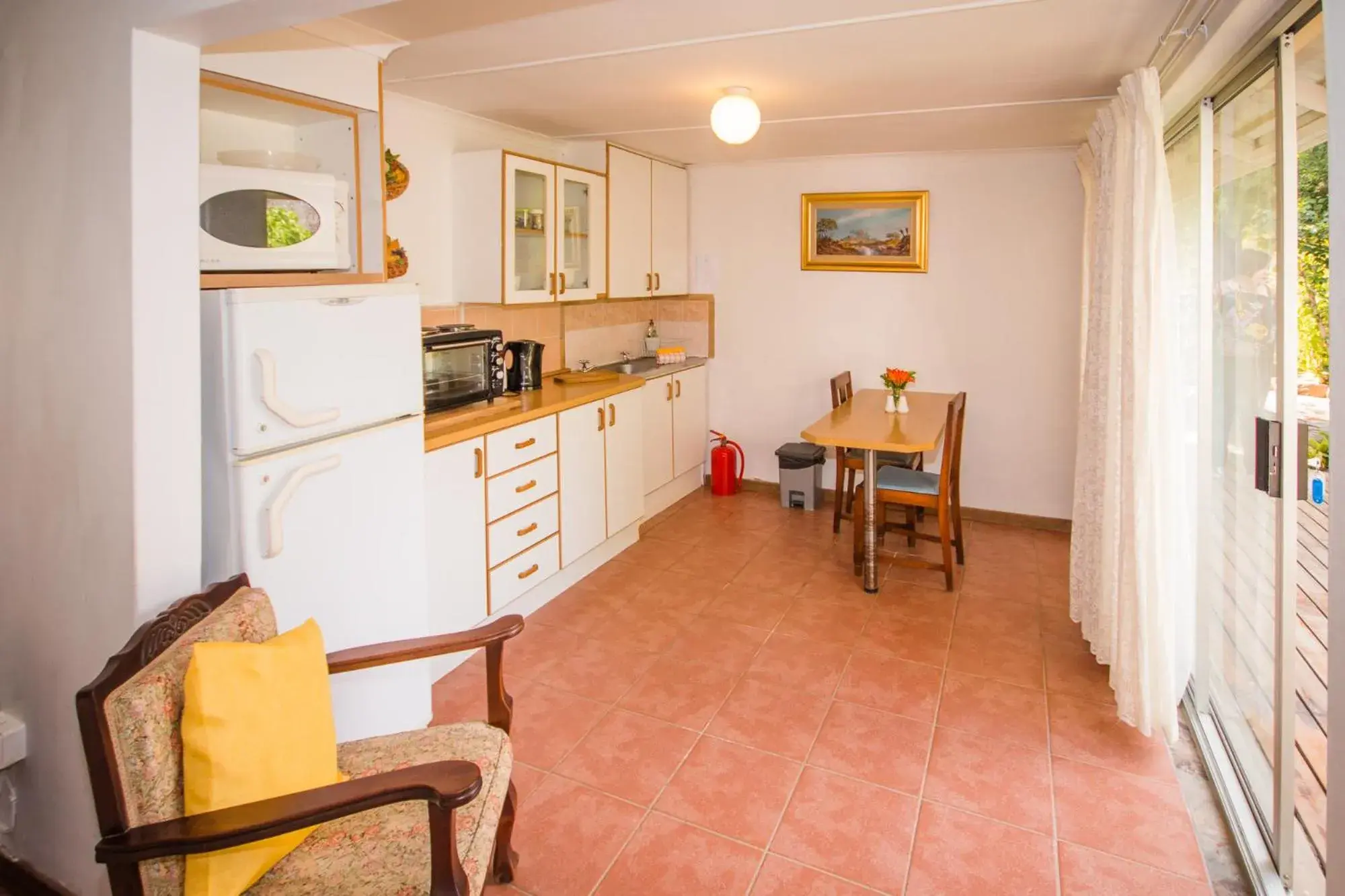 Standard Double Room - single occupancy in Homestead Bed and Breakfast Standard Double Room - single occupancy in Homestead Bed and Breakfast