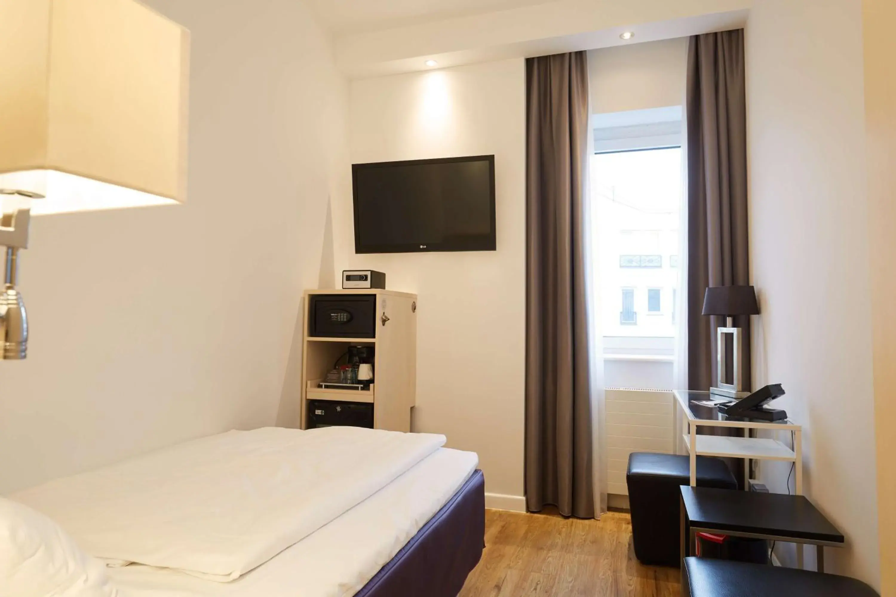 Single Room in Scandic Berlin Kurfürstendamm Single Room in Scandic Berlin Kurfürstendamm