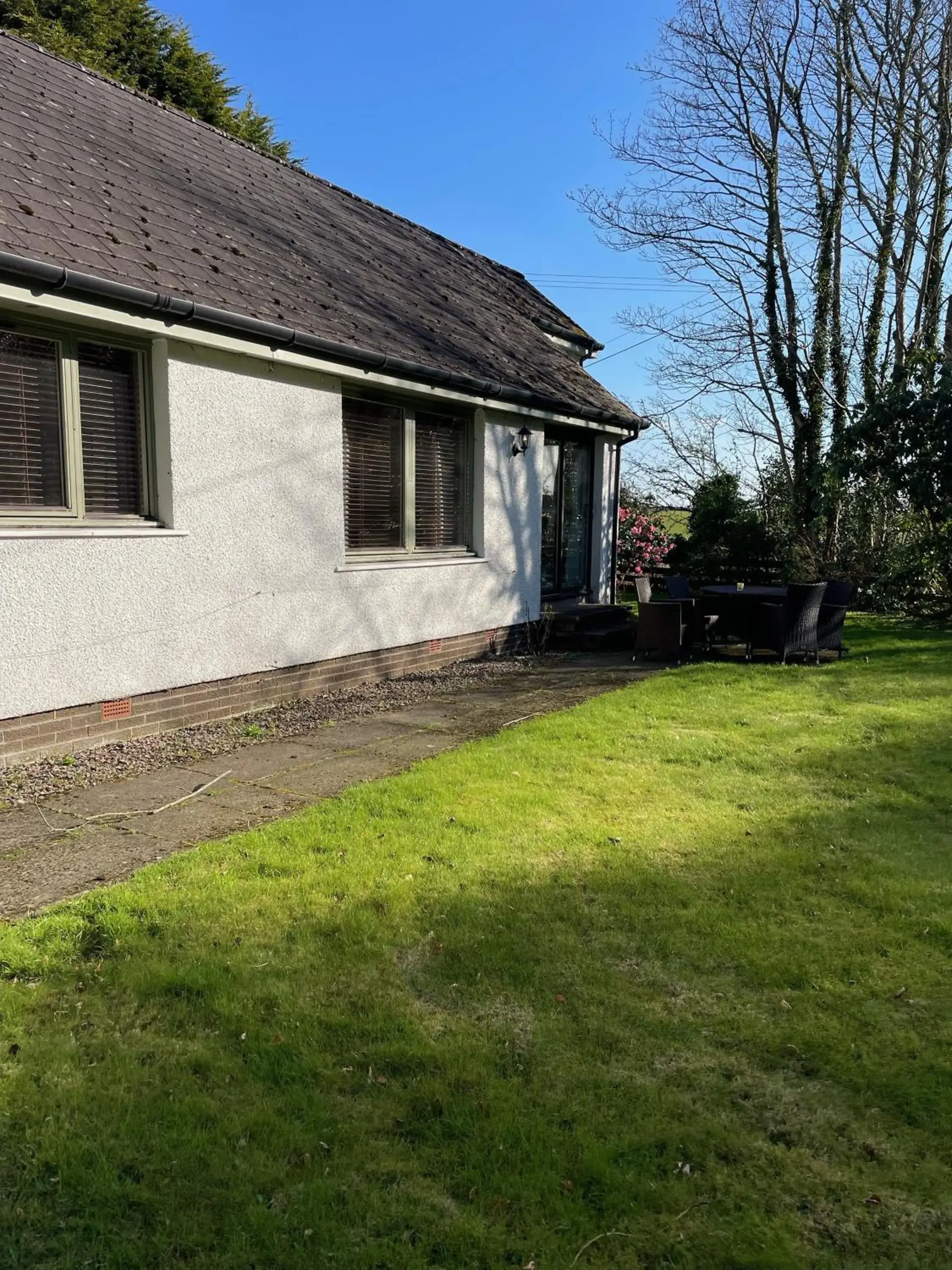 Cottage with Garden View in The Airds Hotel and Restaurant Cottage with Garden View in The Airds Hotel and Restaurant