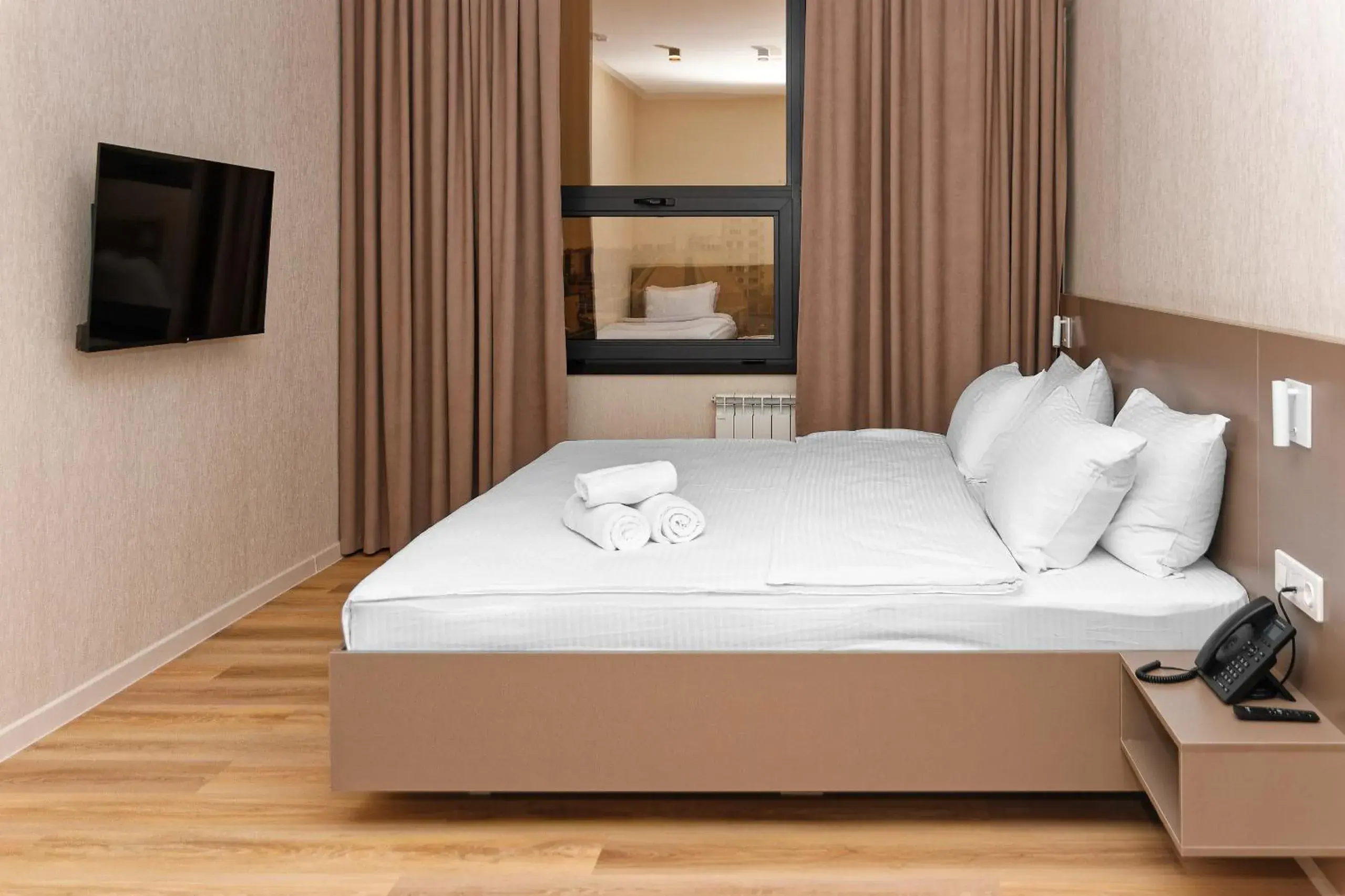 Family Room in Aston Hotel Family Room in Aston Hotel