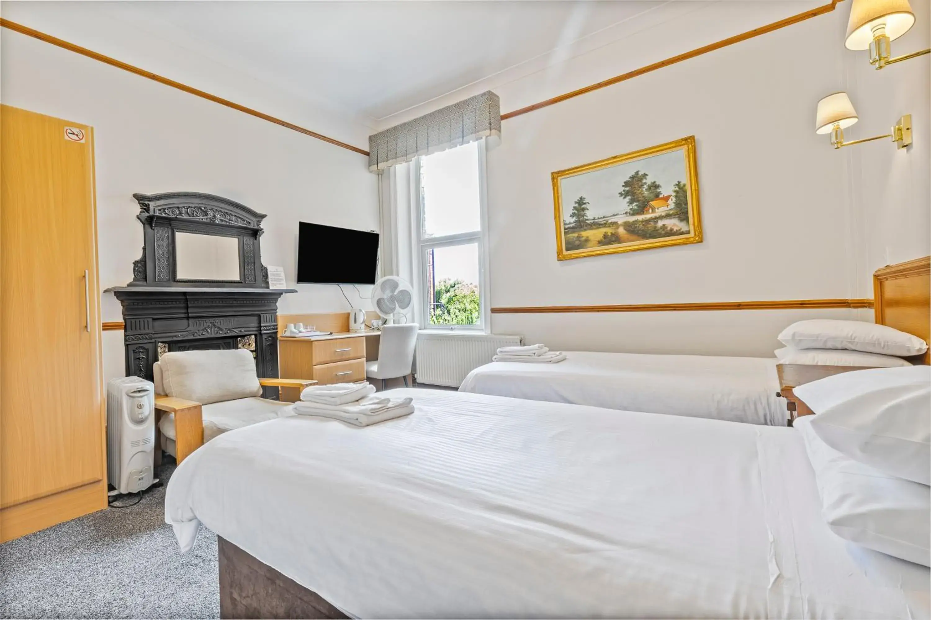 Twin Room - single occupancy in Heatherbank Guest House Twin Room - single occupancy in Heatherbank Guest House