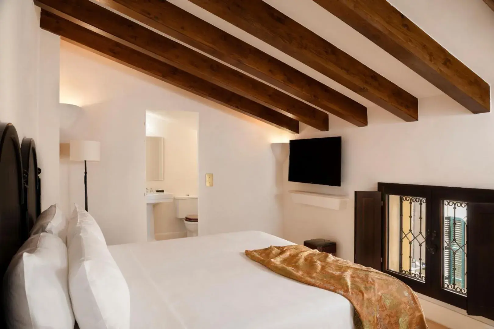 Small Double Room in Portella Palma Small Double Room in Portella Palma